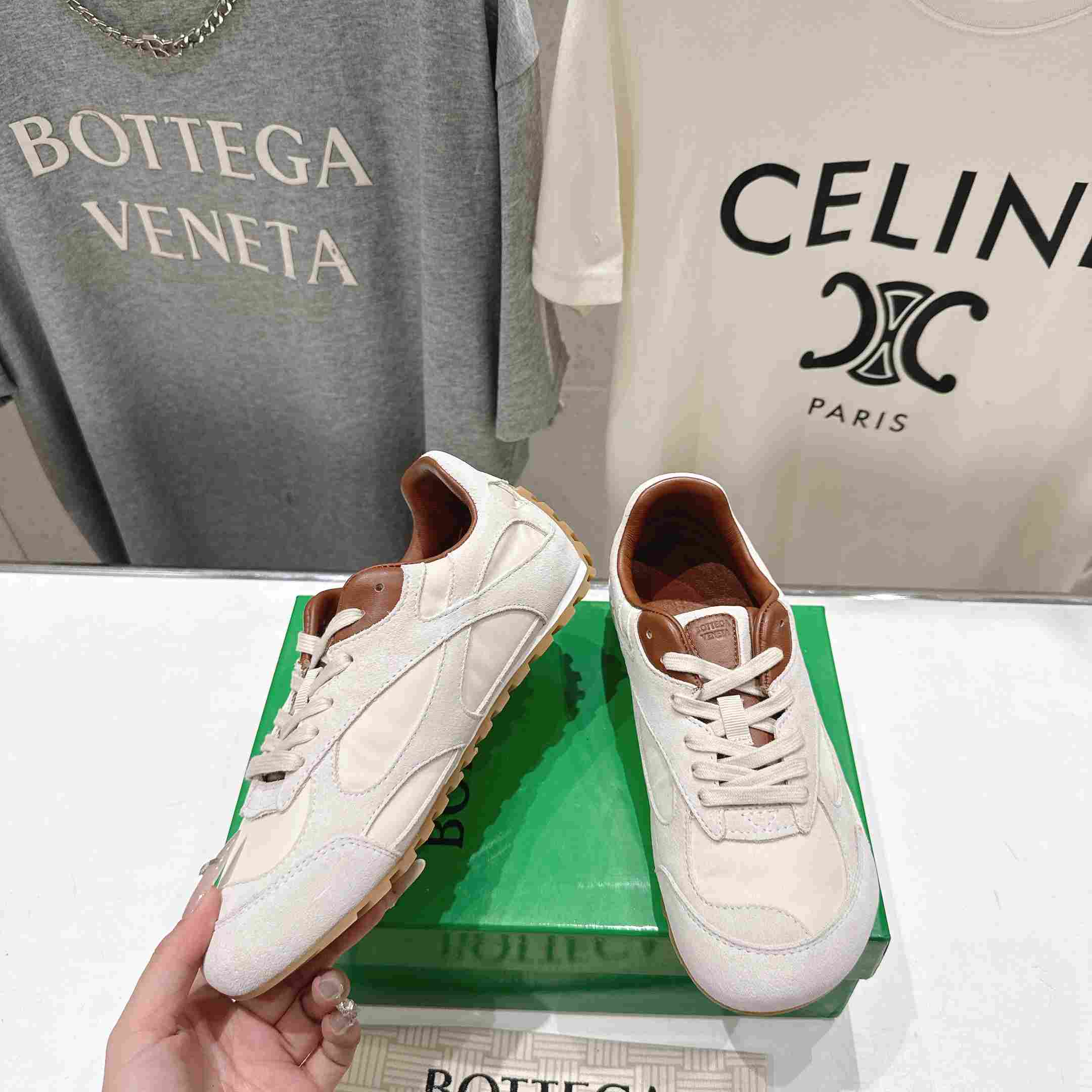 Bottega Veneta Orbit Flash Sneaker - DesignerGu