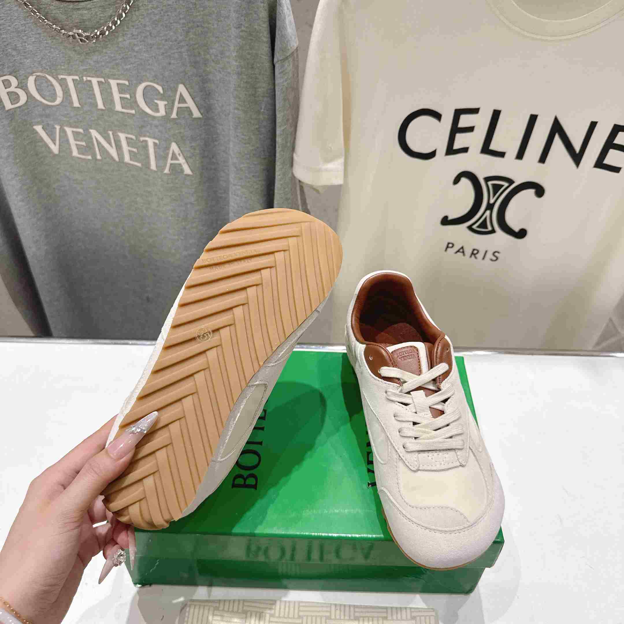 Bottega Veneta Orbit Flash Sneaker - DesignerGu