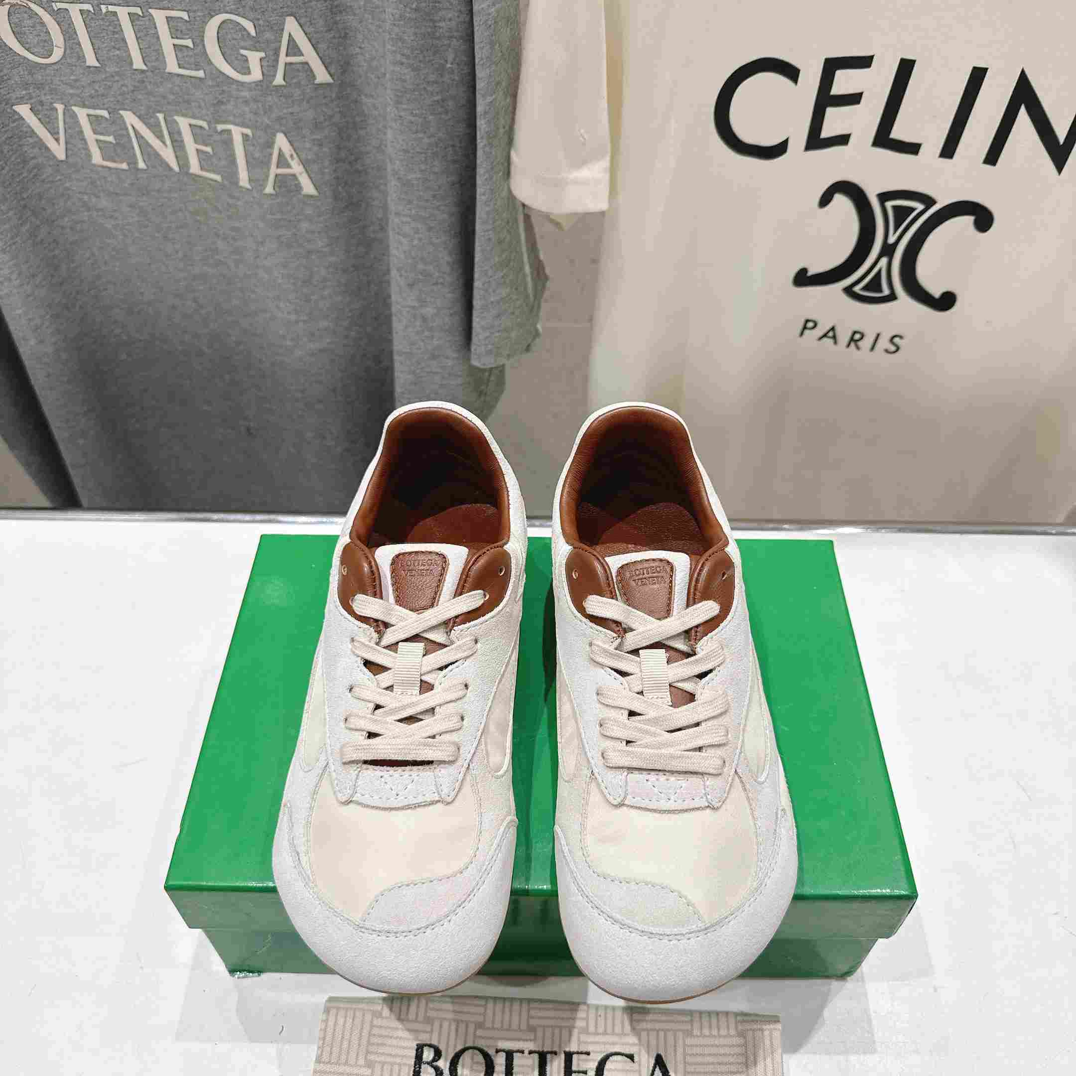 Bottega Veneta Orbit Flash Sneaker - DesignerGu