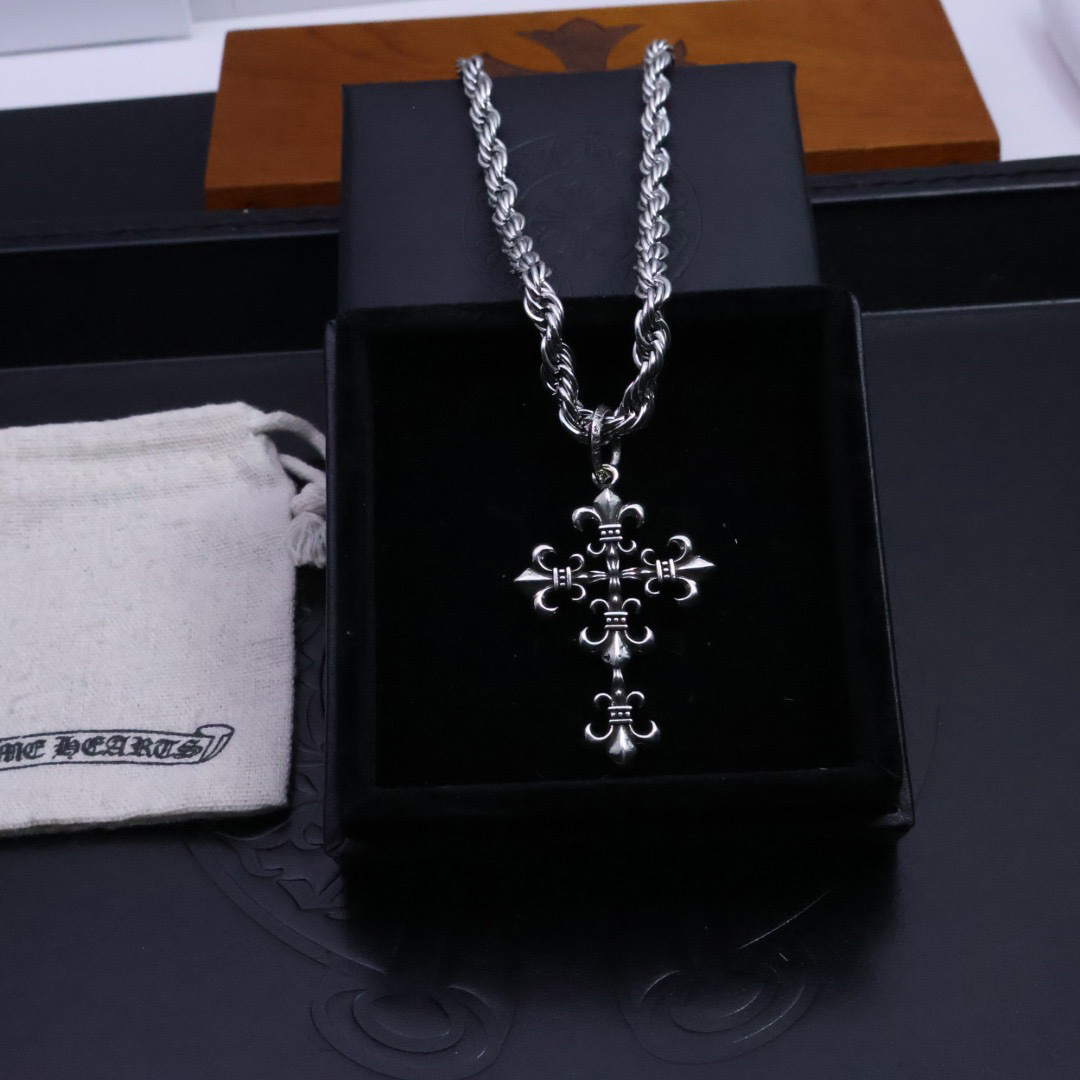 Chrome Heart Necklace   - DesignerGu