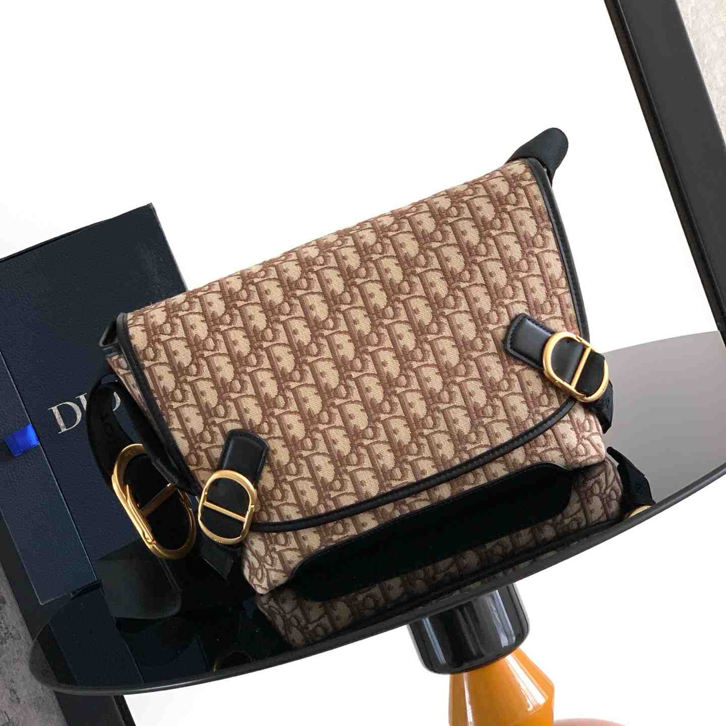 Dior Small Dior Jett Messenger Bag With Flap - DesignerGu