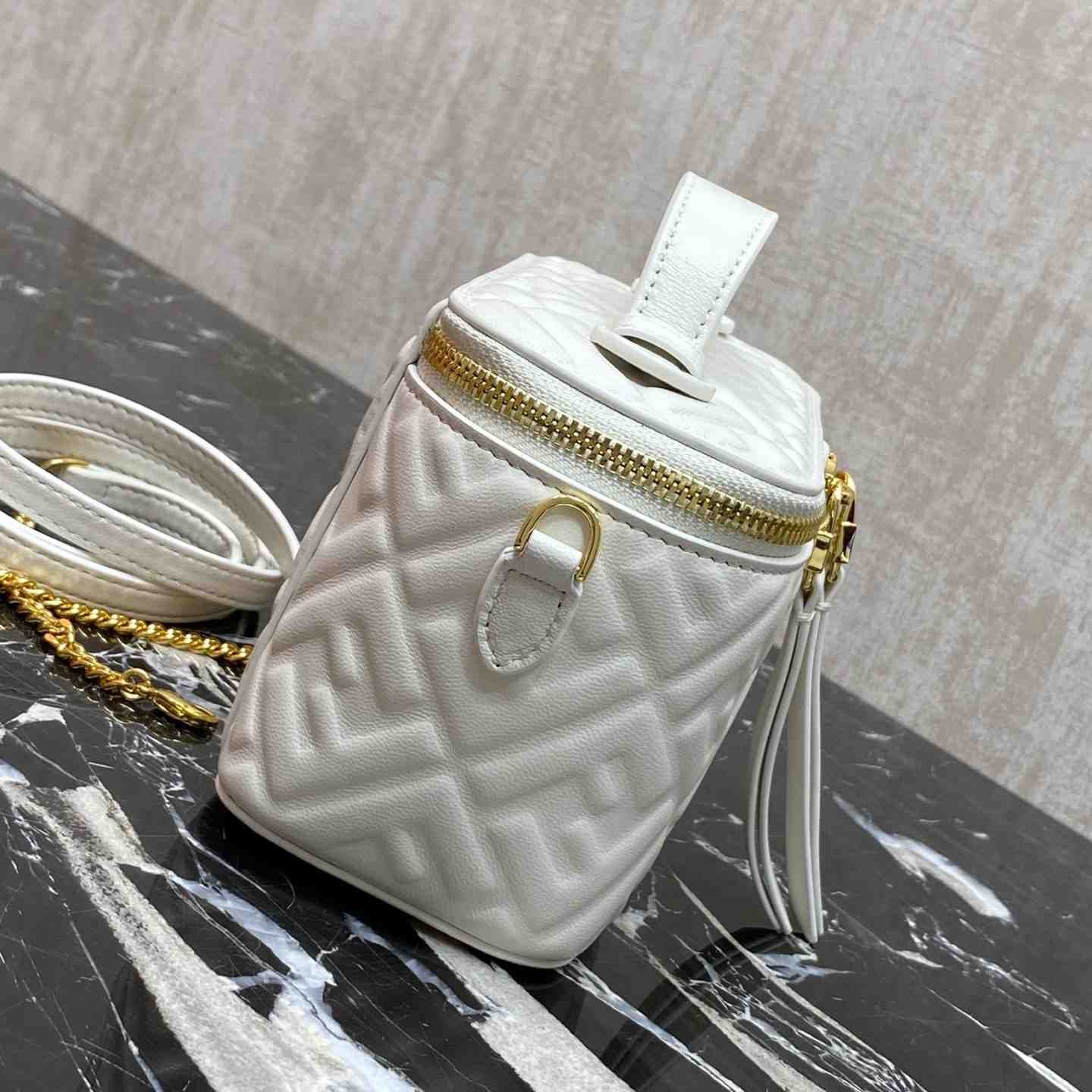 Fendi  Vanity - DesignerGu