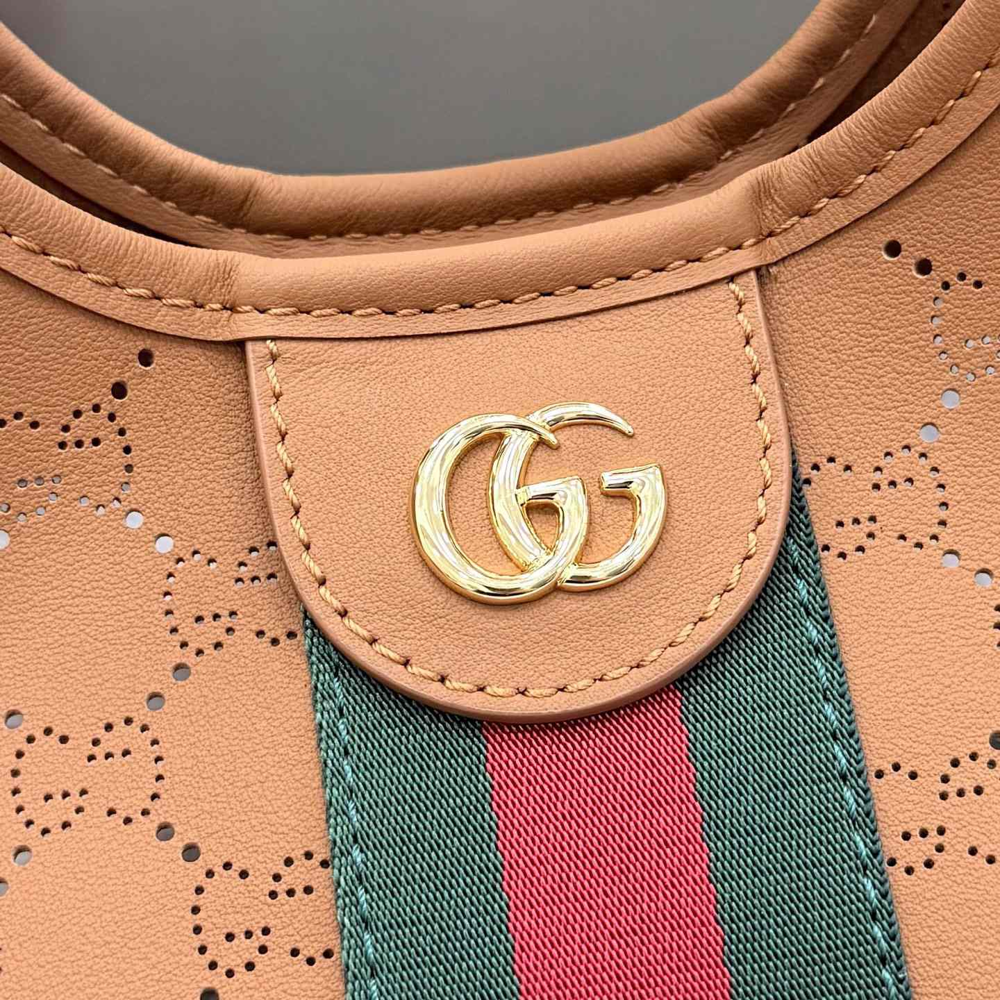 Gucci Giglio Small Tote Bag 860845 - DesignerGu