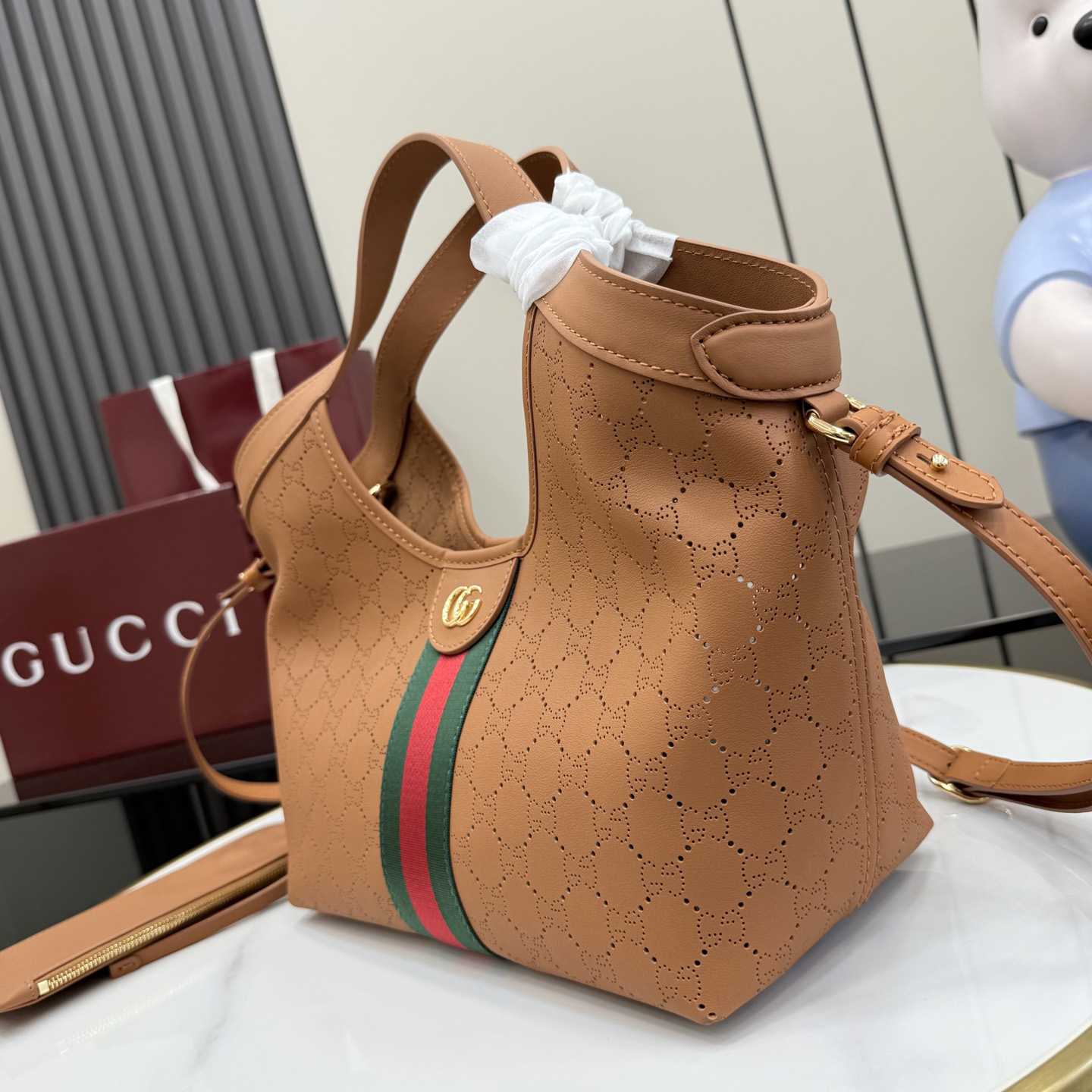Gucci Giglio Small Tote Bag 860845 - DesignerGu