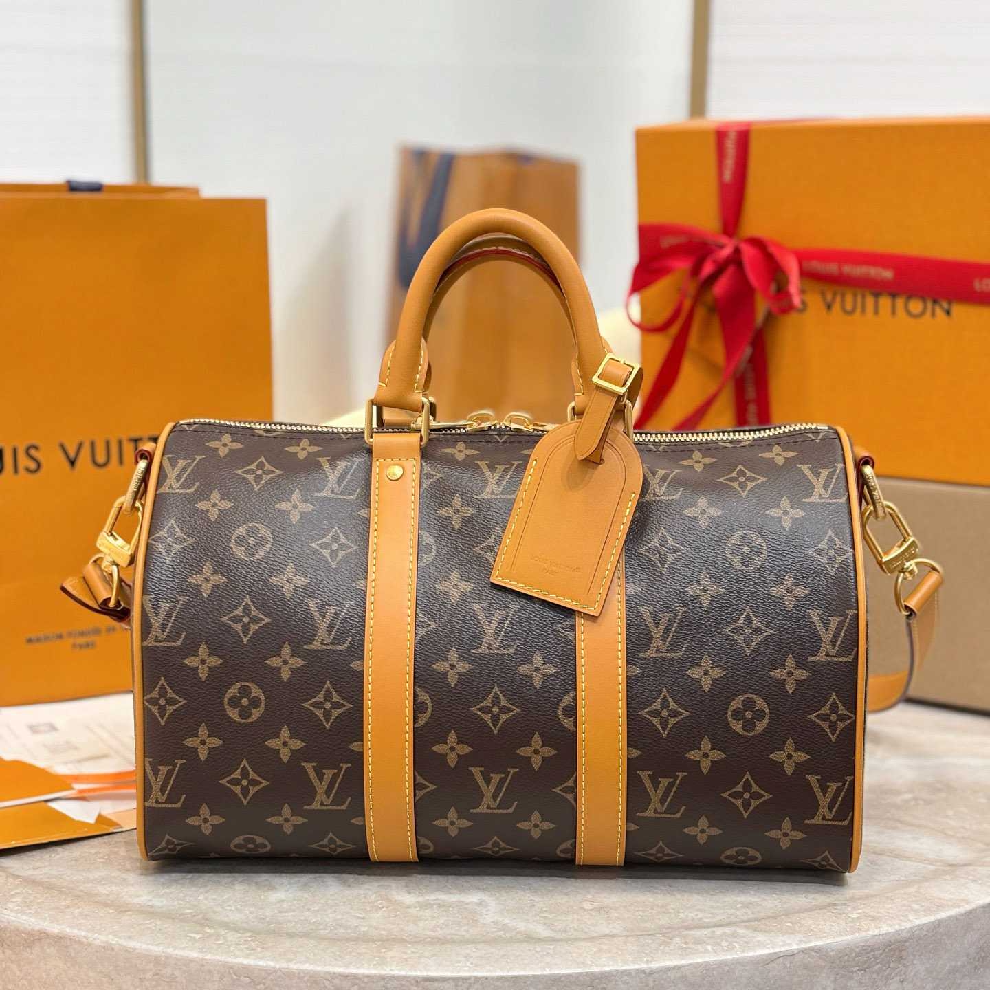 Louis Vuitton Keepall Bandoulière 35 M2A210 - DesignerGu