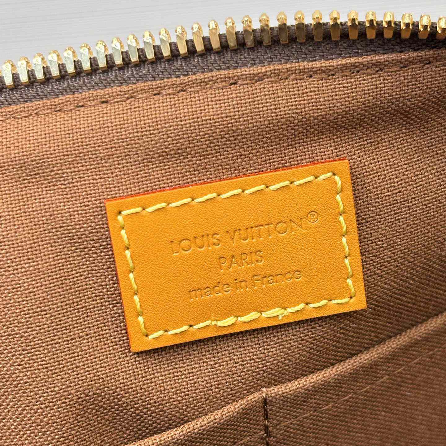 Louis Vuitton Keepall Bandoulière 35 M2A210 - DesignerGu