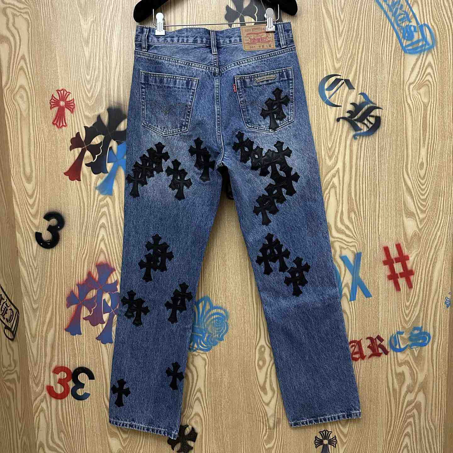 Chrome Hearts  Jeans  - DesignerGu
