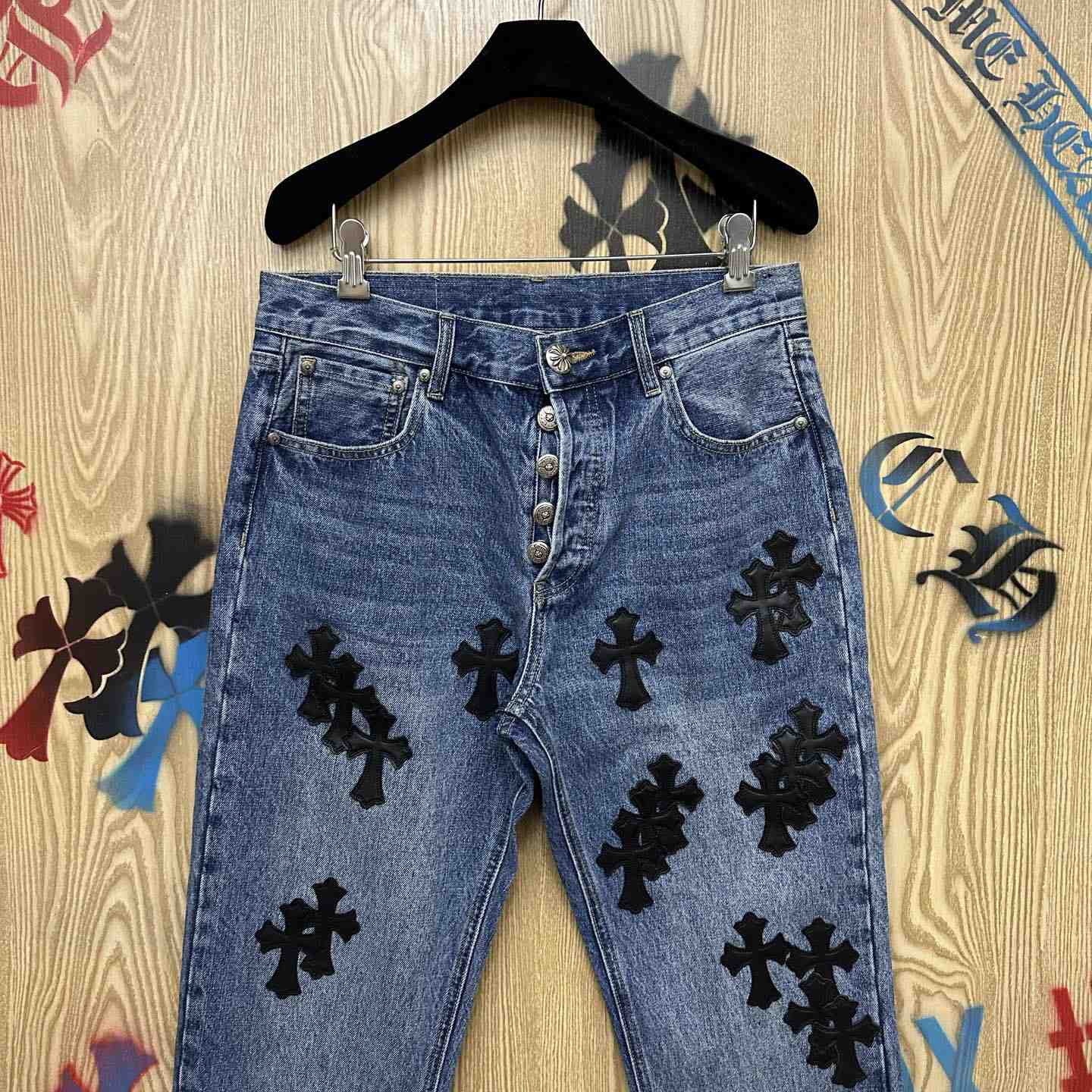 Chrome Hearts  Jeans  - DesignerGu