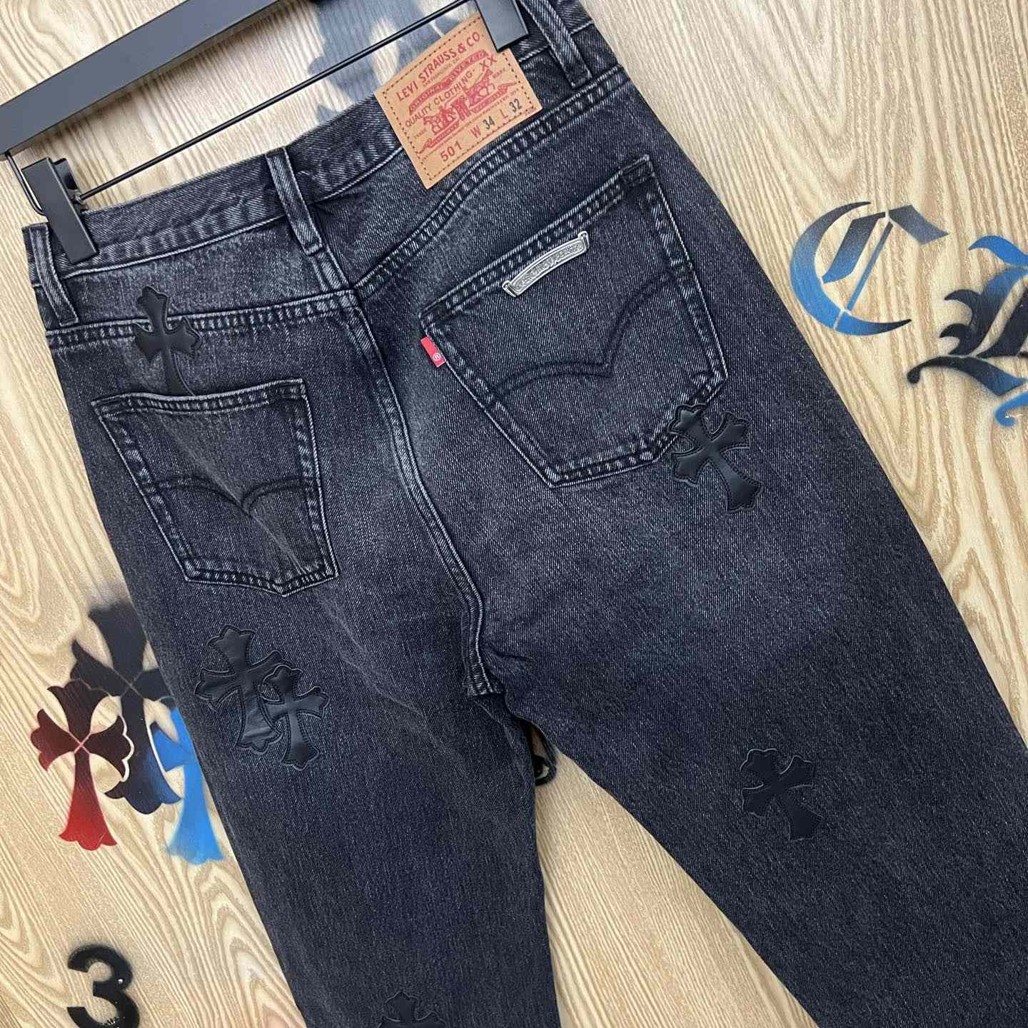 Chrome Hearts  Jeans  - DesignerGu