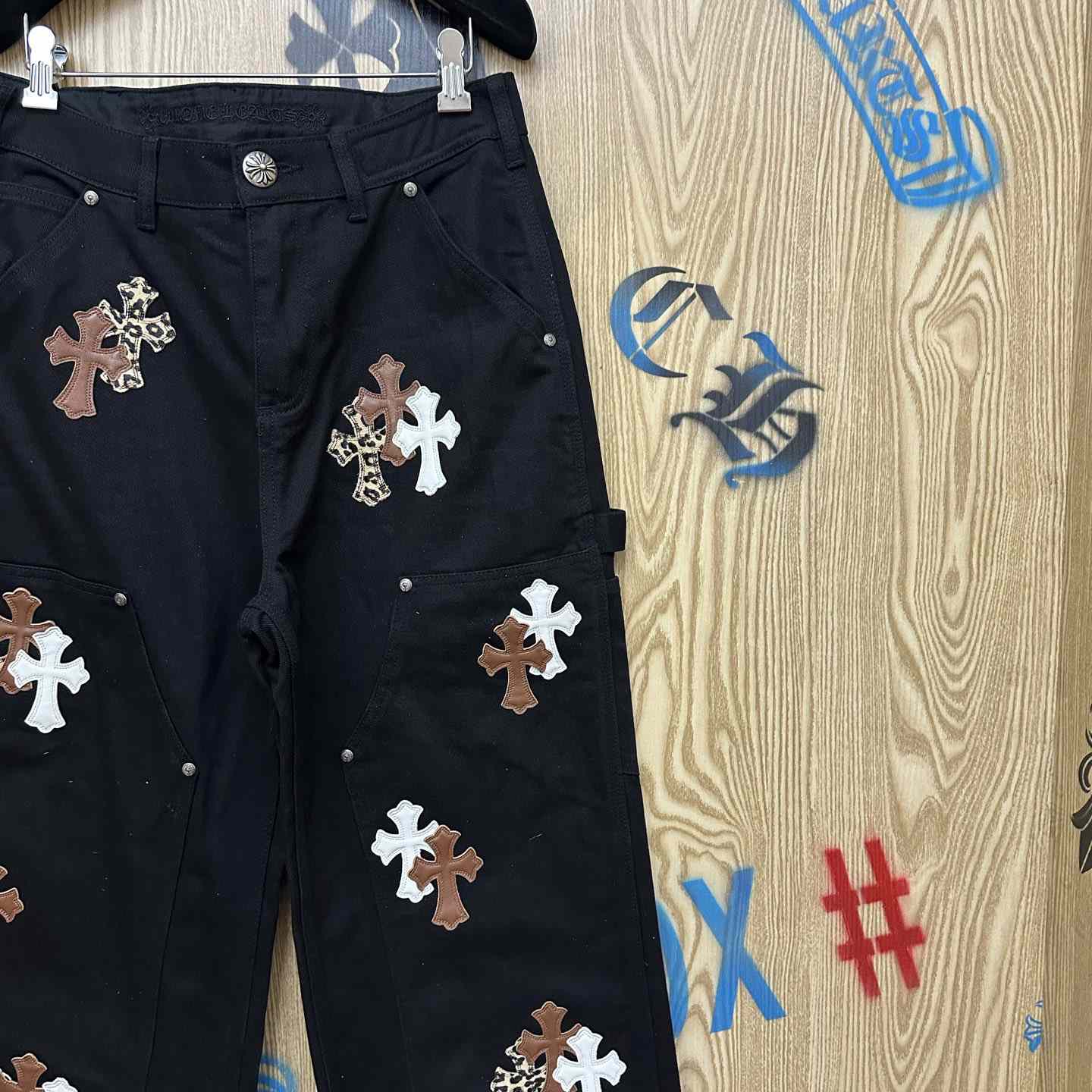 Chrome Hearts  Jeans  - DesignerGu