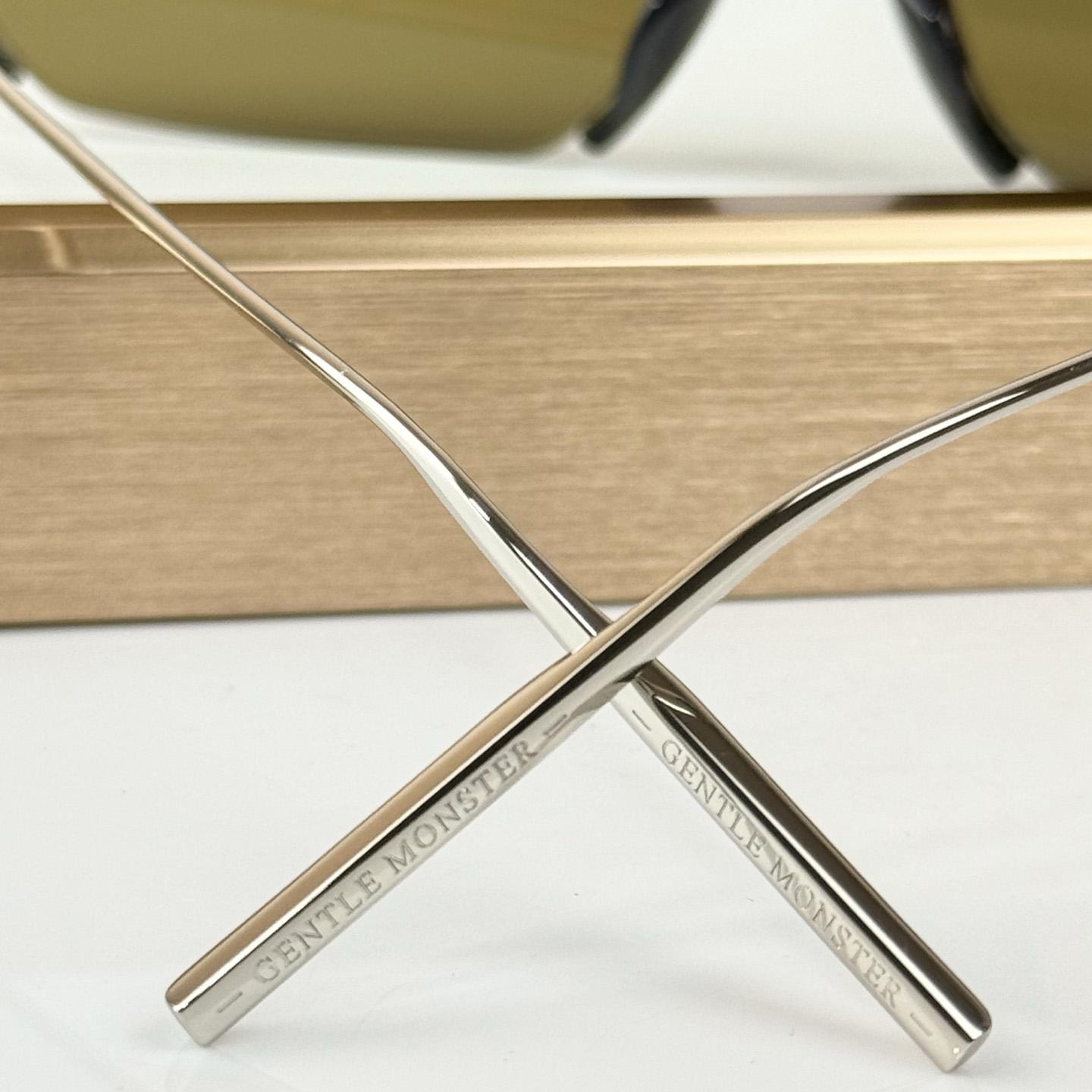 Prada PRD63S Sunglasses     - DesignerGu