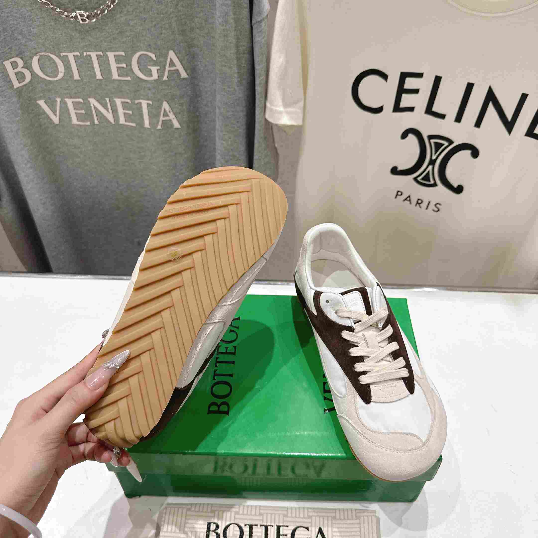 Bottega Veneta Orbit Flash Sneaker - DesignerGu