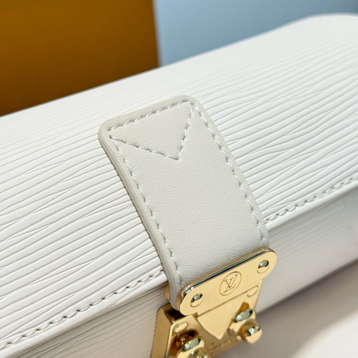 Louis Vuitton Jewelry Case - DesignerGu