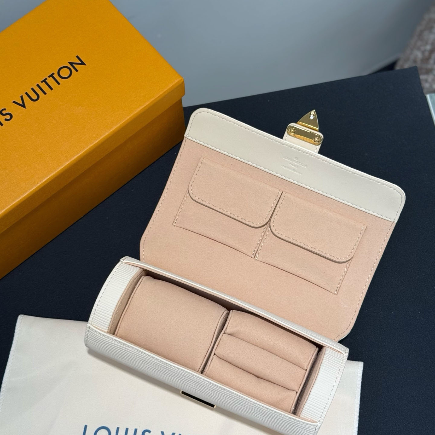 Louis Vuitton Jewelry Case - DesignerGu