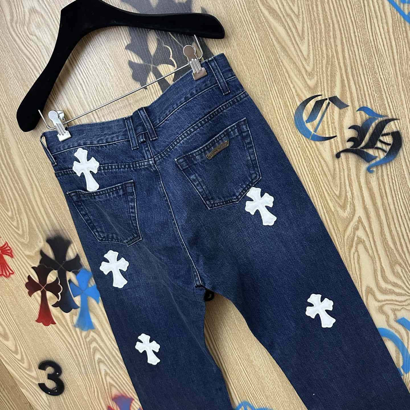 Chrome Hearts  Jeans  - DesignerGu