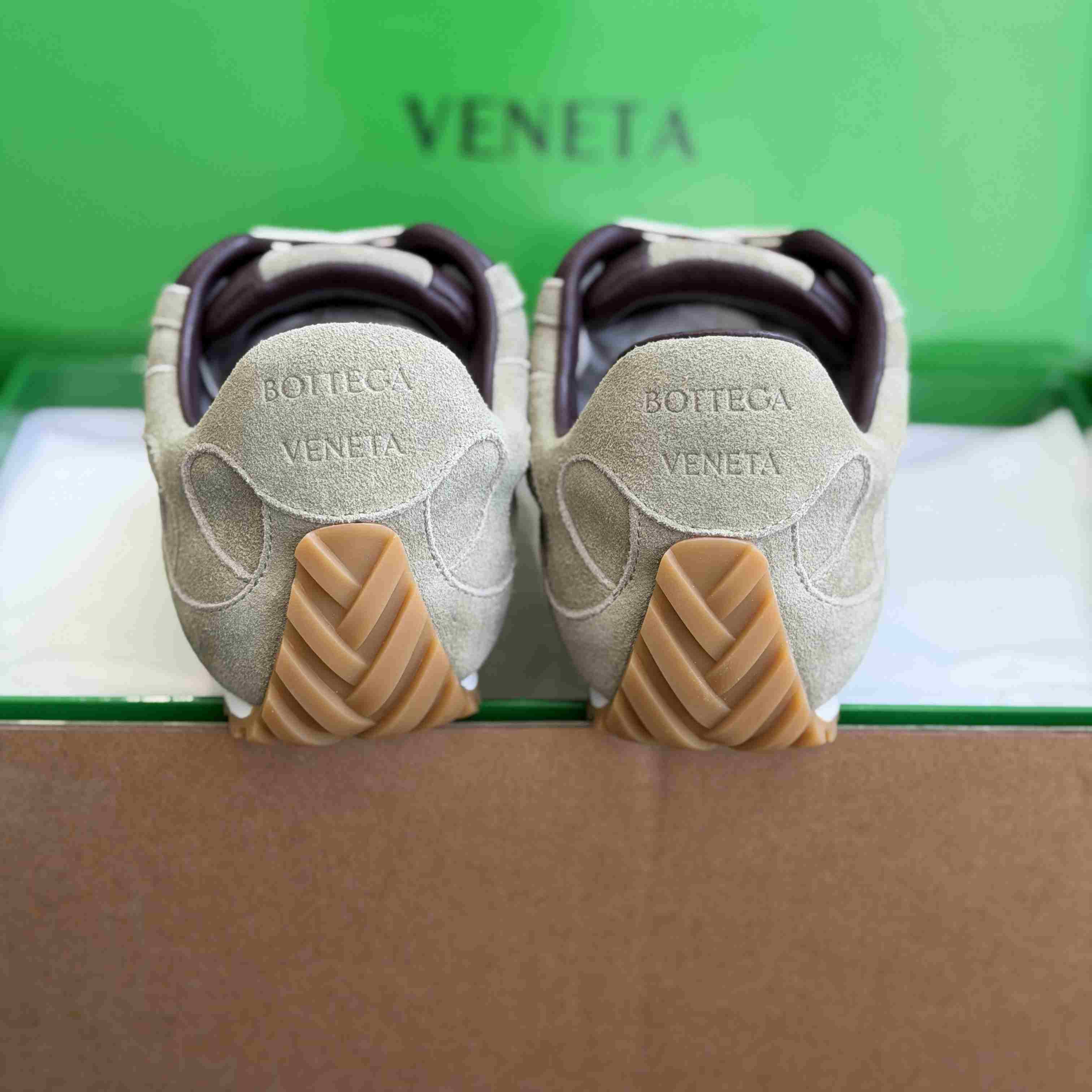 Bottega Veneta Orbit Flash Sneaker - DesignerGu