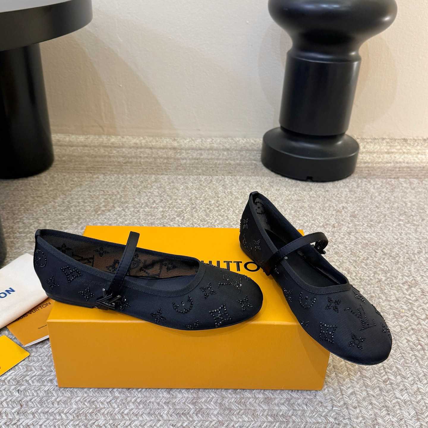 Louis Vuitton Romy Flat Ballerina - DesignerGu