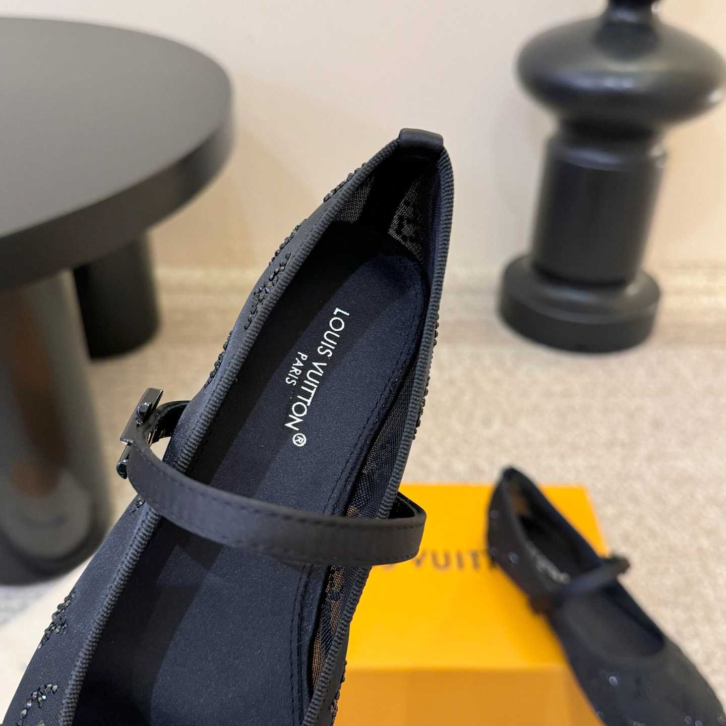 Louis Vuitton Romy Flat Ballerina - DesignerGu