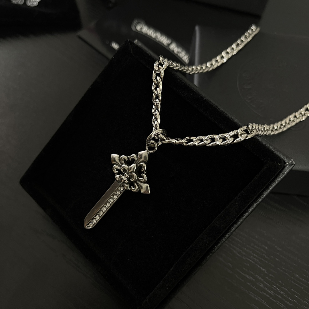 Chrome Heart Necklace   - DesignerGu
