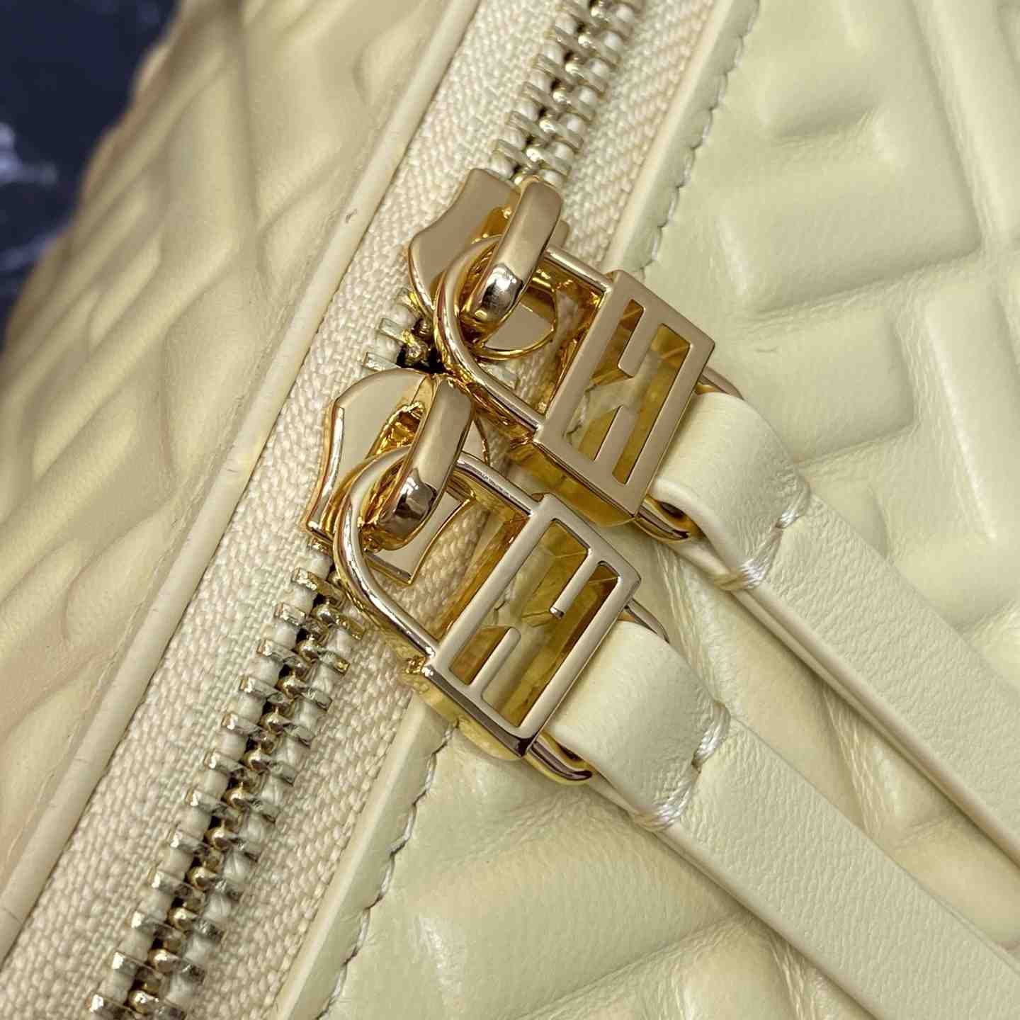 Fendi Vanity - DesignerGu