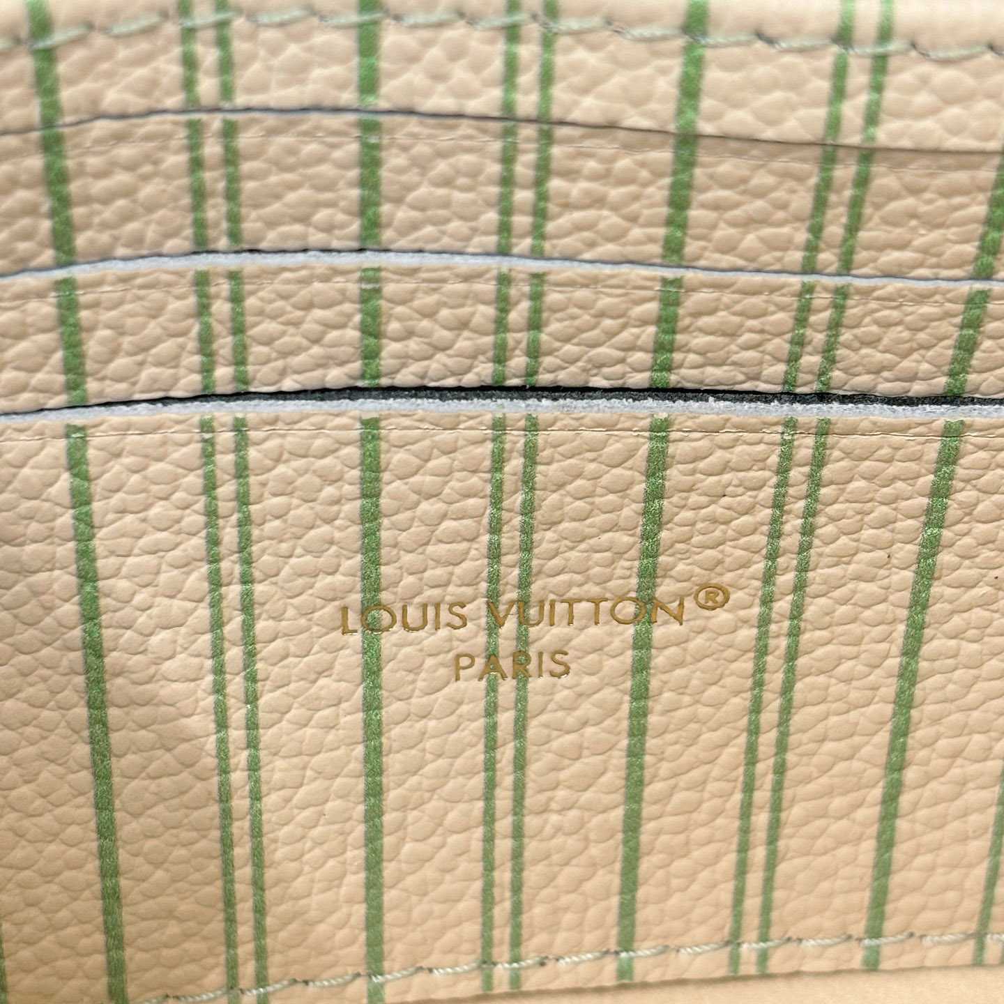 Louis Vuitton Nano Madeleine M29785 - DesignerGu