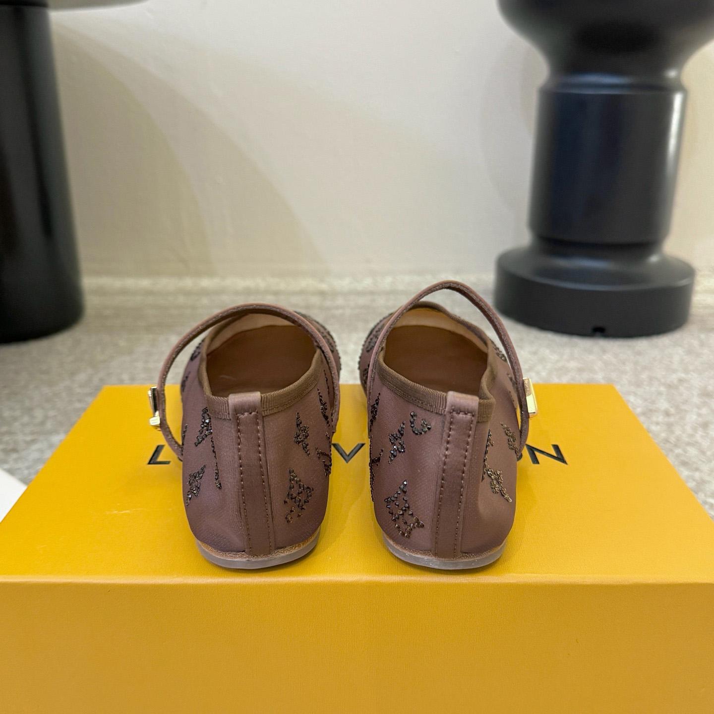 Louis Vuitton Romy Flat Ballerina - DesignerGu