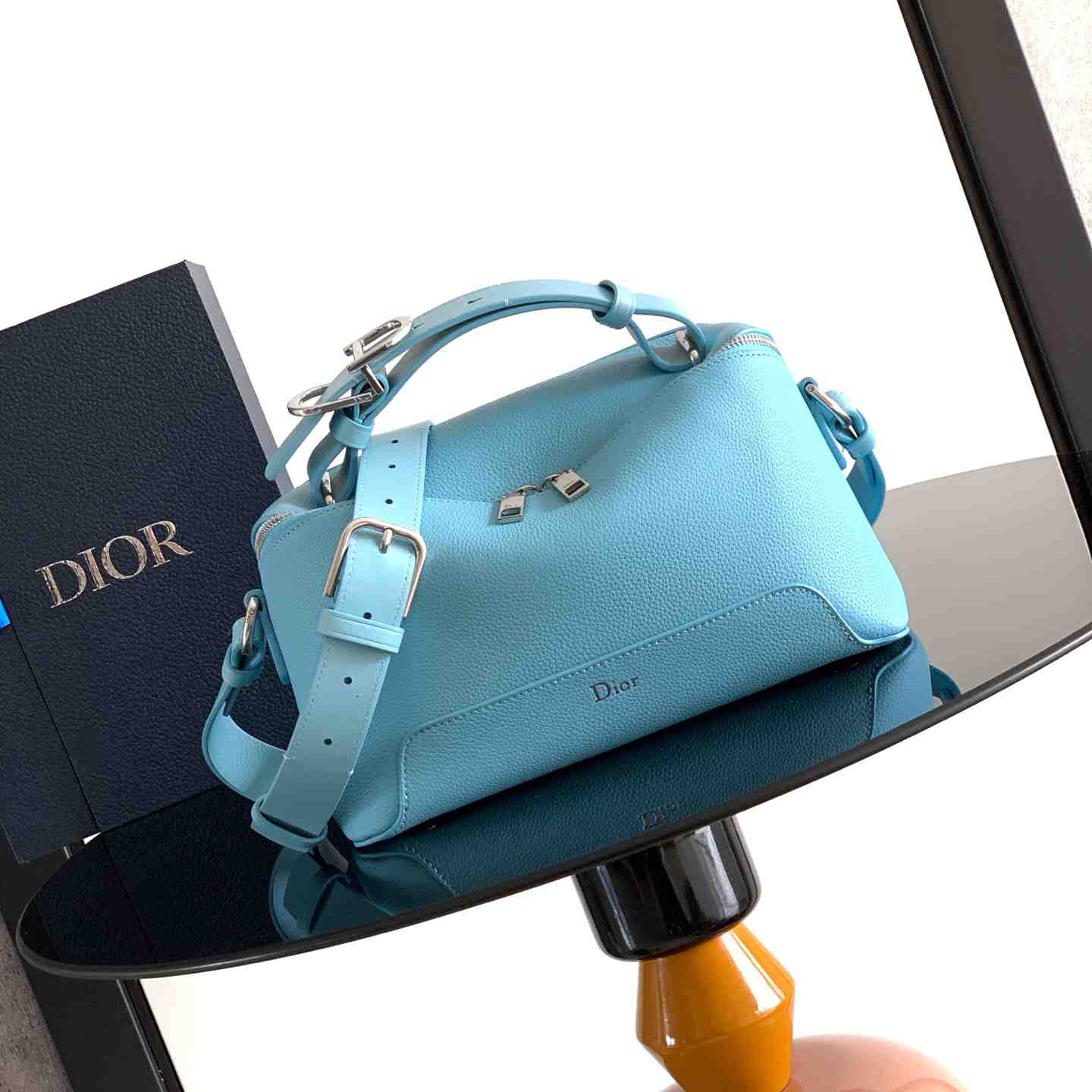 Dior Archie Zipped Bag With Strap - DesignerGu