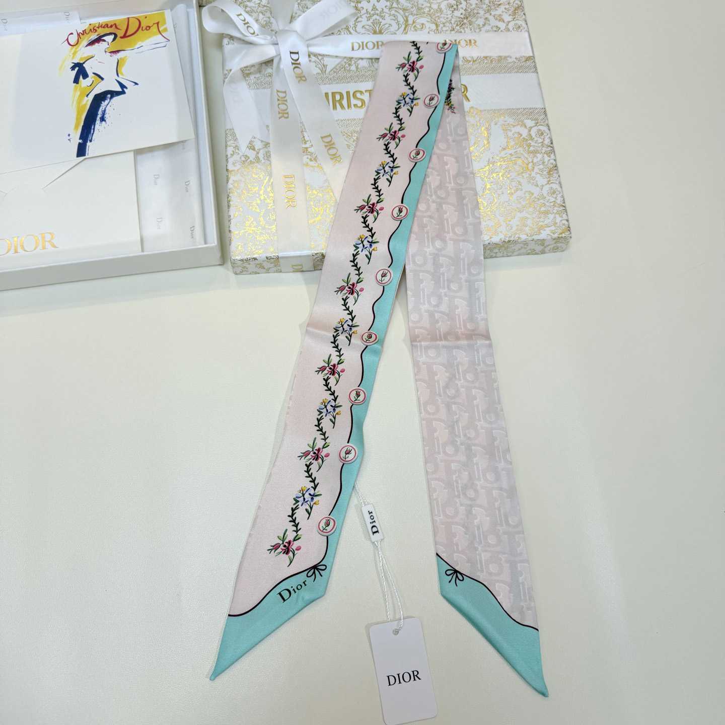 Dior Dioramour Revolution Flowers Mitzah Scarf - DesignerGu