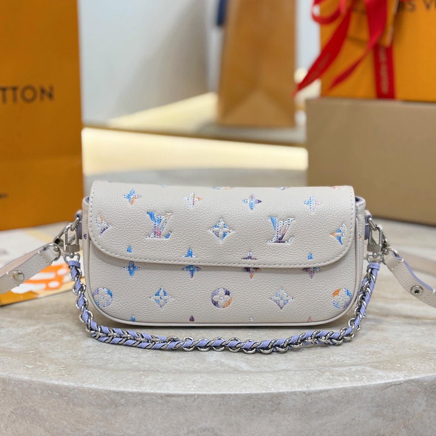 Louis Vuitton Wallet On Chain Ivy M29770 - DesignerGu