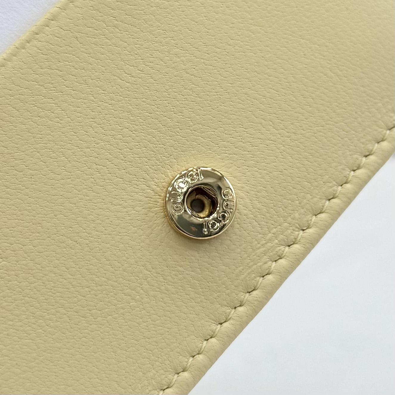 Gucci GG Marmont Small Wallet 466492 - DesignerGu