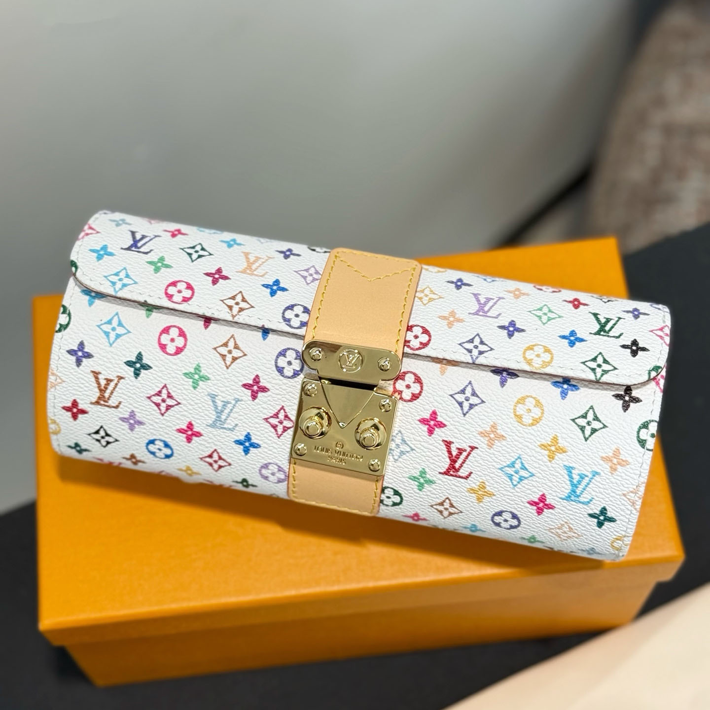 Louis Vuitton Jewelry Case - DesignerGu