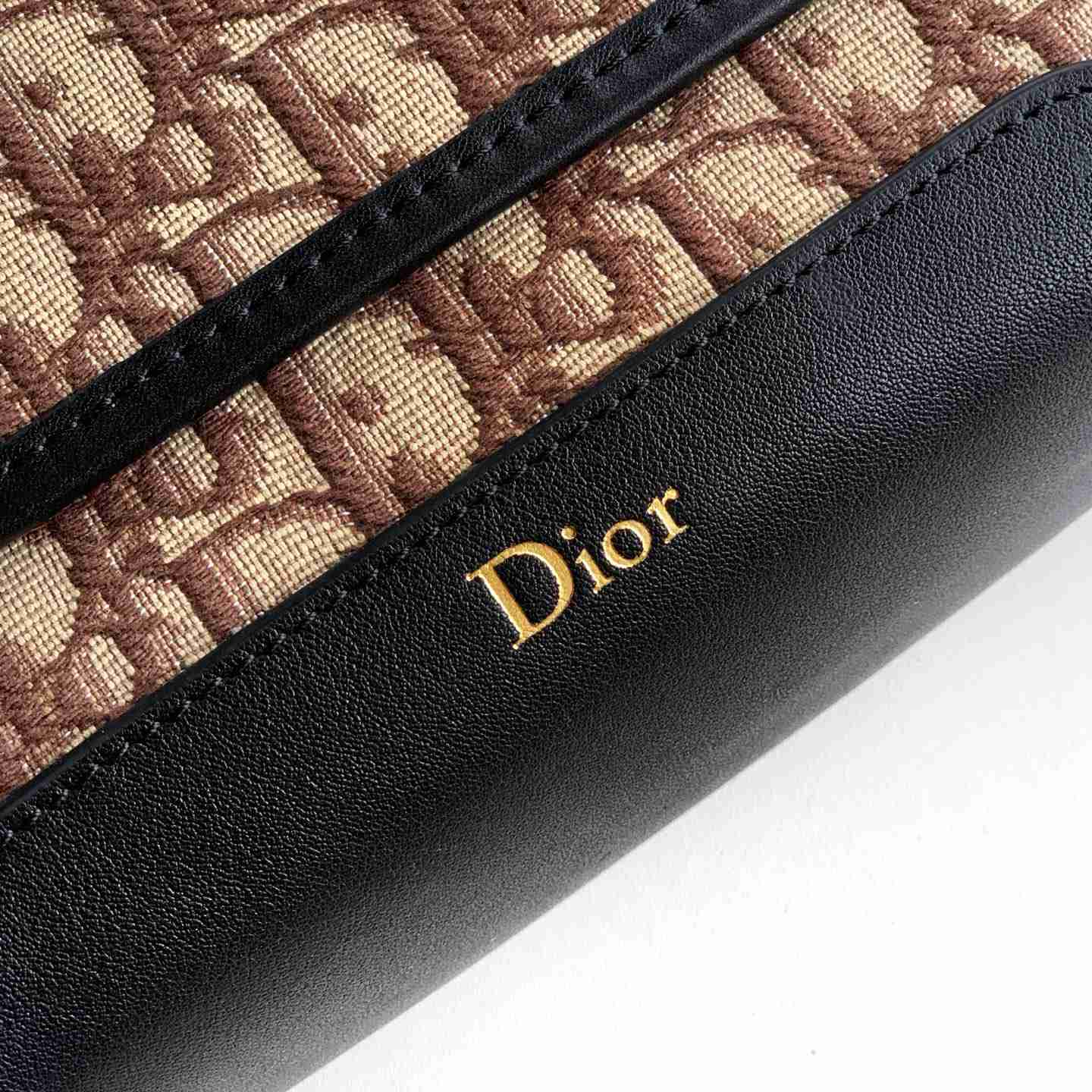 Dior Mini Dior Jett Messenger Bag With Flap - DesignerGu