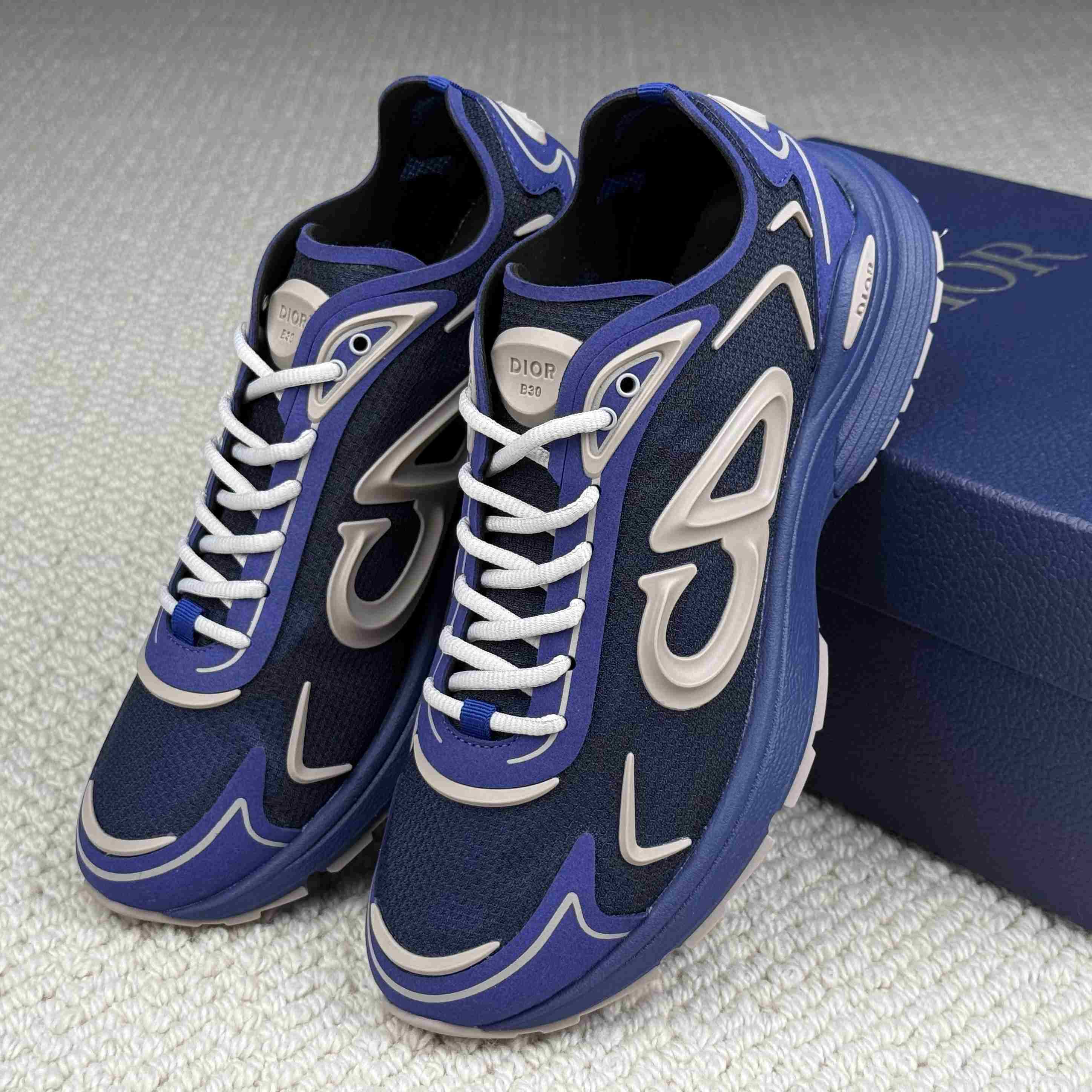 Dior B30 Countdown Tech Sneaker - DesignerGu