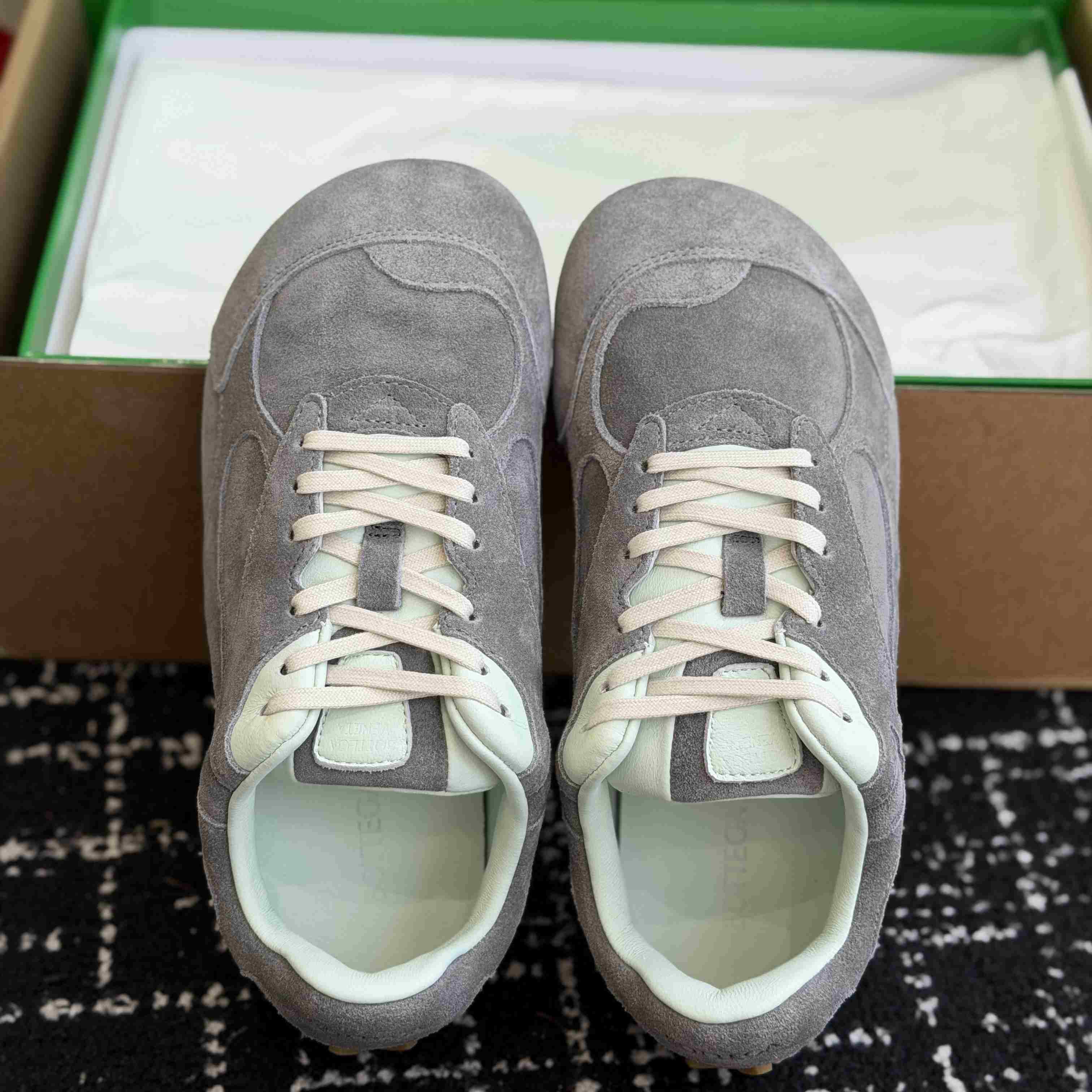 Bottega Veneta Orbit Flash Sneaker - DesignerGu