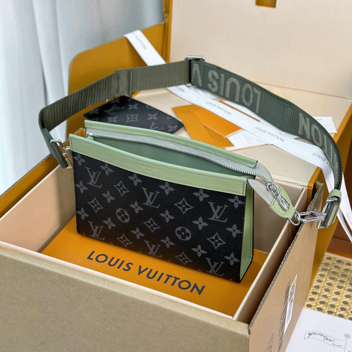 Louis Vuitton Gaston Wearable Wallet M28733 - DesignerGu
