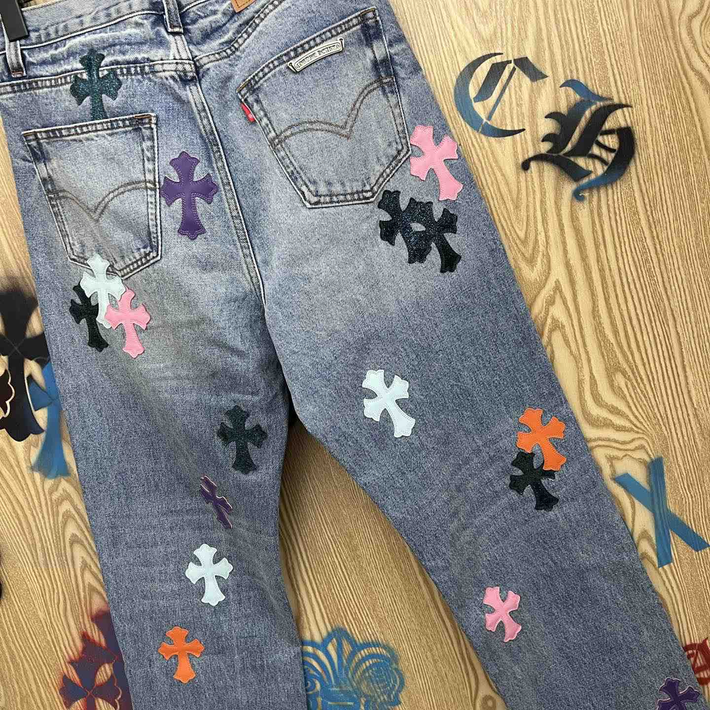 Chrome Hearts  Jeans  - DesignerGu