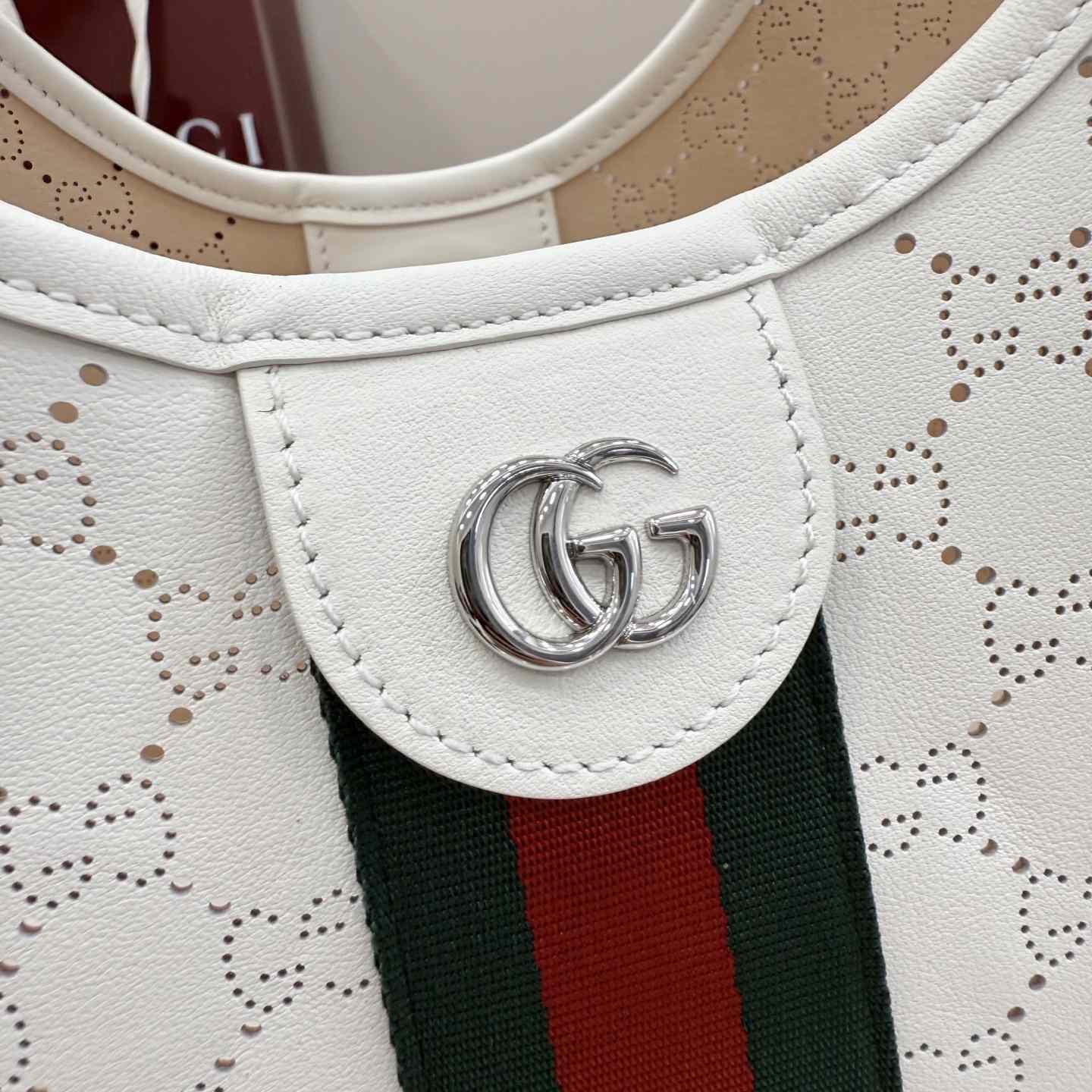 Gucci Giglio Small Tote Bag 860845 - DesignerGu