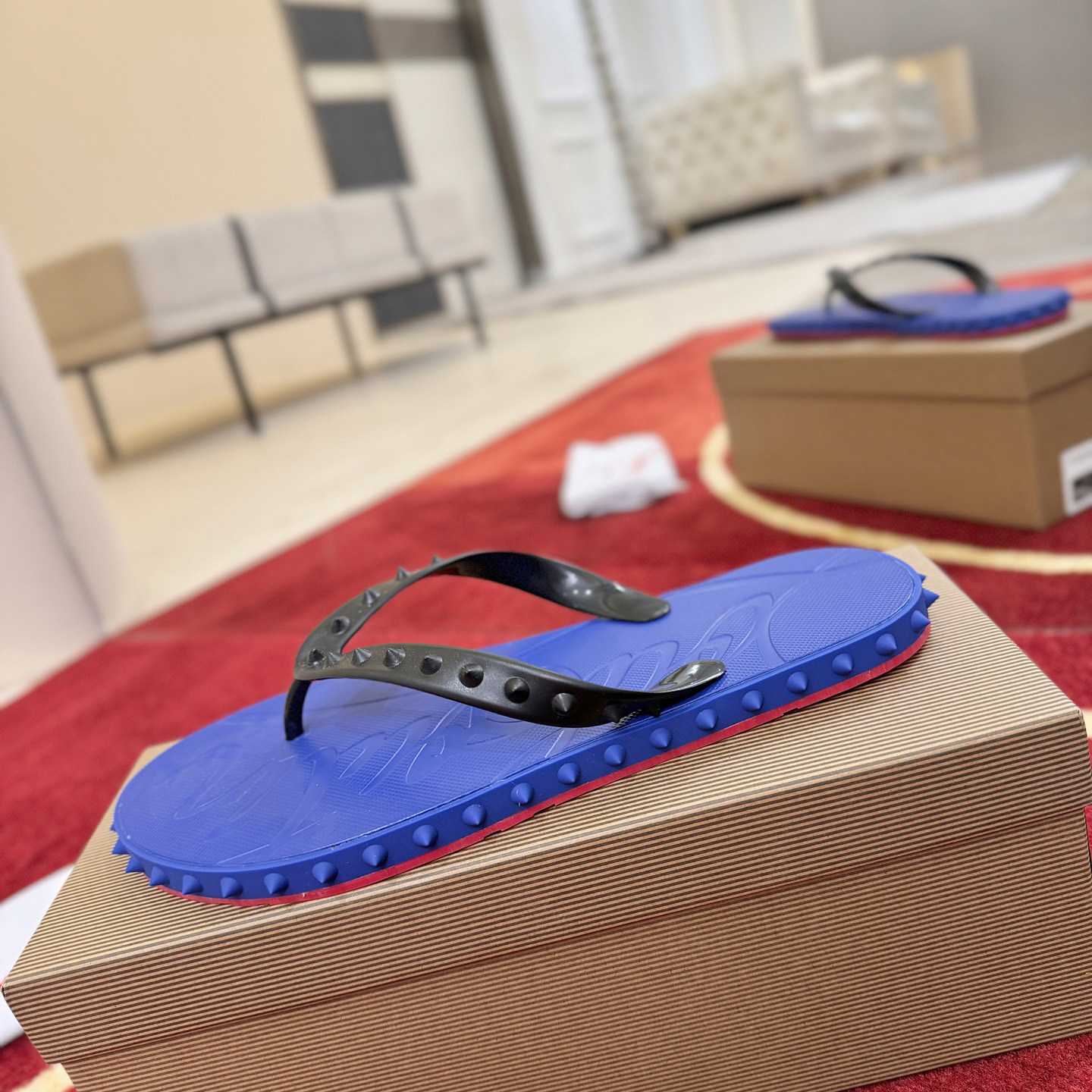 Christian Louboutin Super Loubi Flip Flops - DesignerGu
