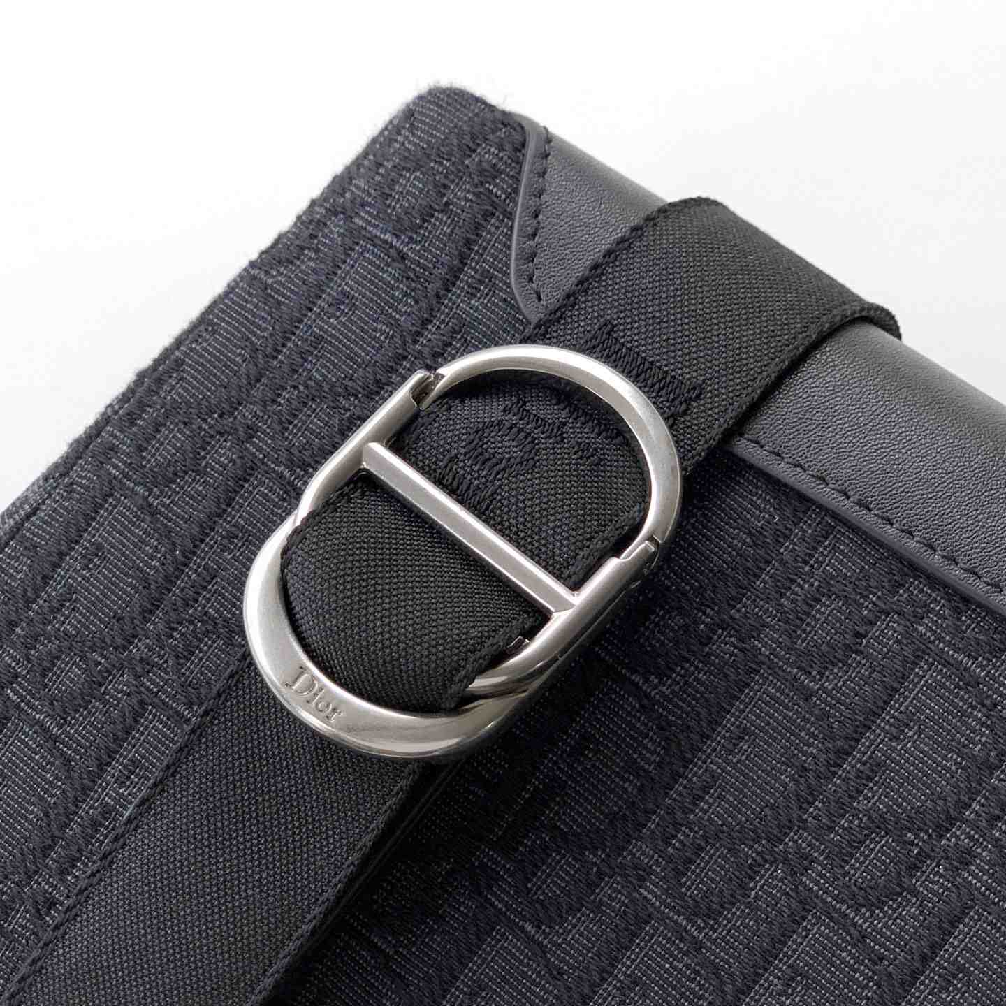 Dior Mini Dior Jett Messenger Bag With Flap - DesignerGu