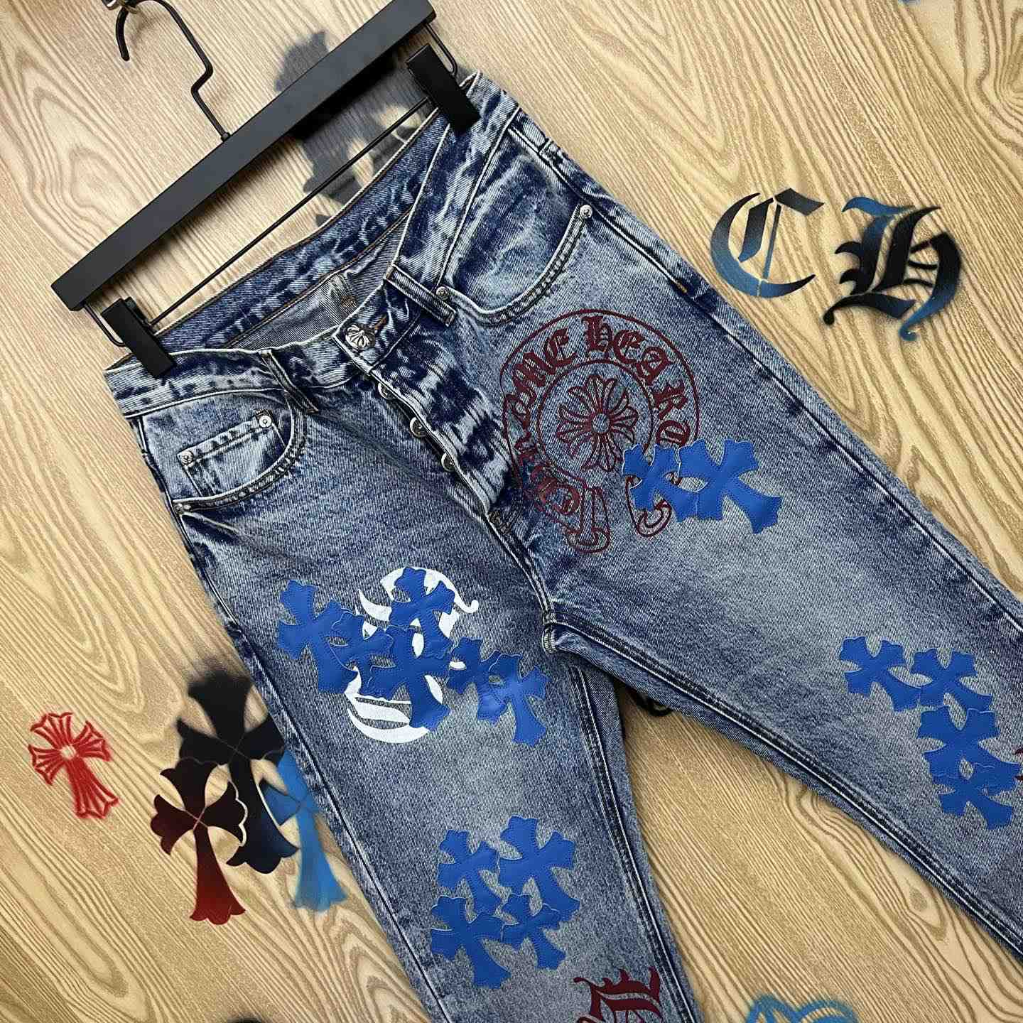 Chrome Hearts  Jeans  - DesignerGu