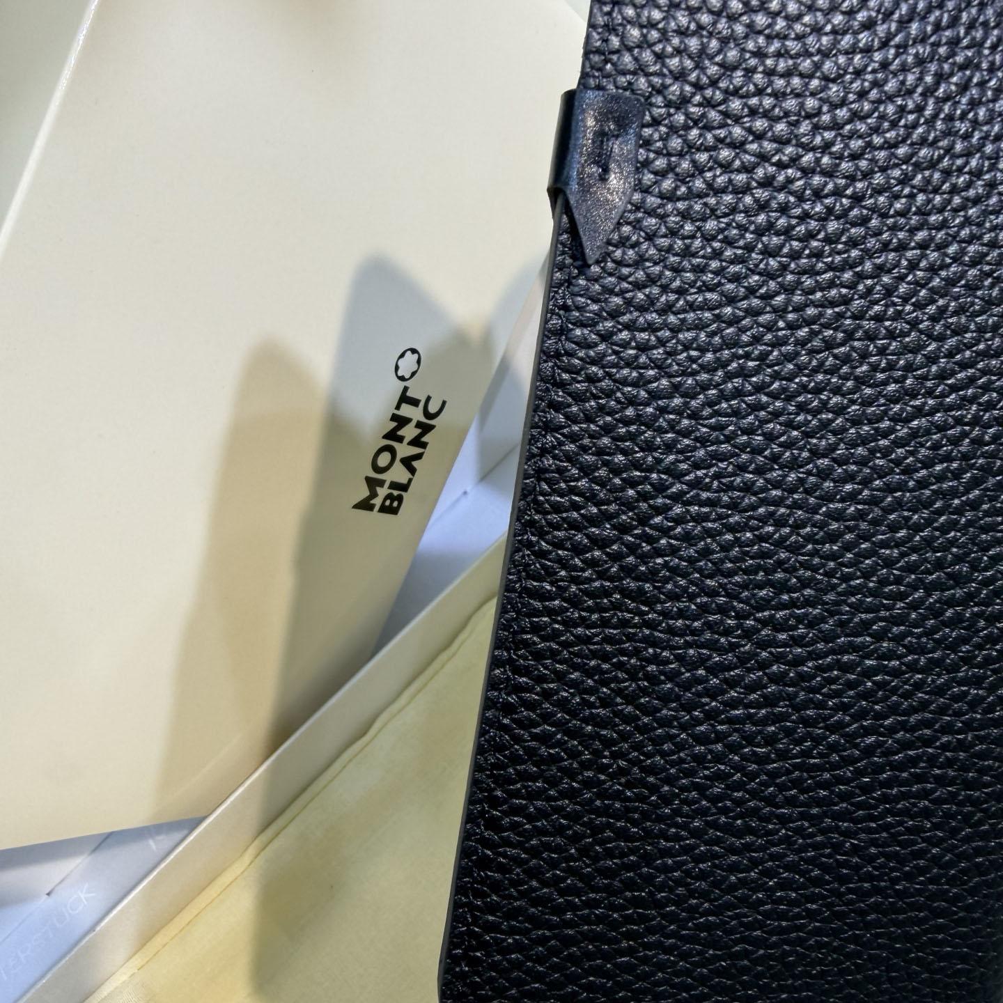 Montblanc Eyewear Pouch In Grain Leather - DesignerGu