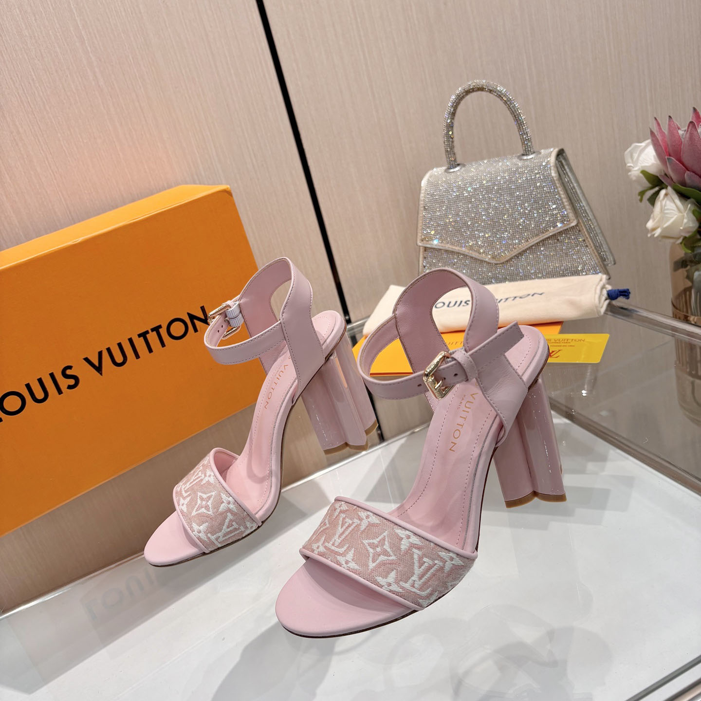 Louis Vuitton Silhouette Sandal  - DesignerGu