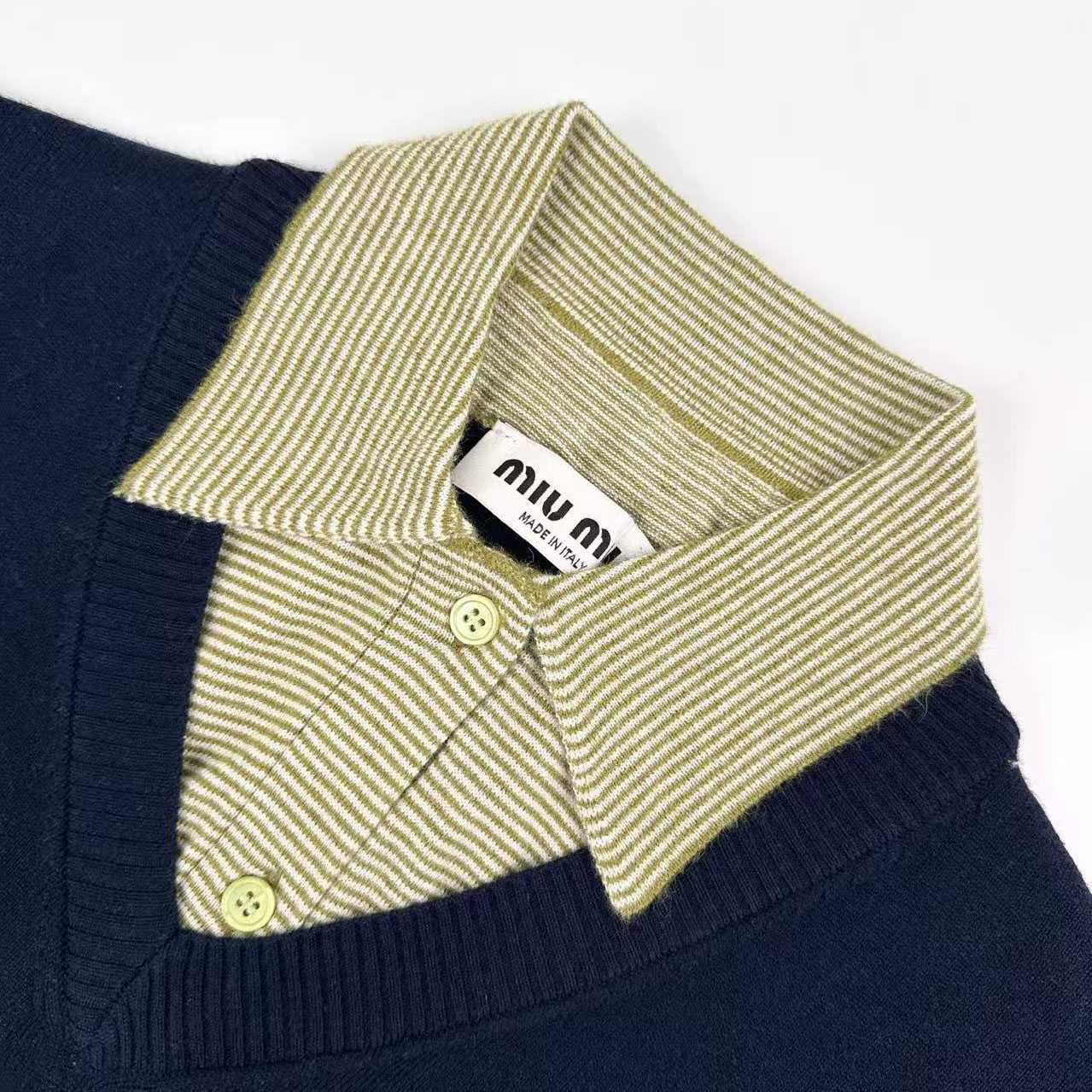 Miu Miu Wool And Cashmere Sweater - DesignerGu