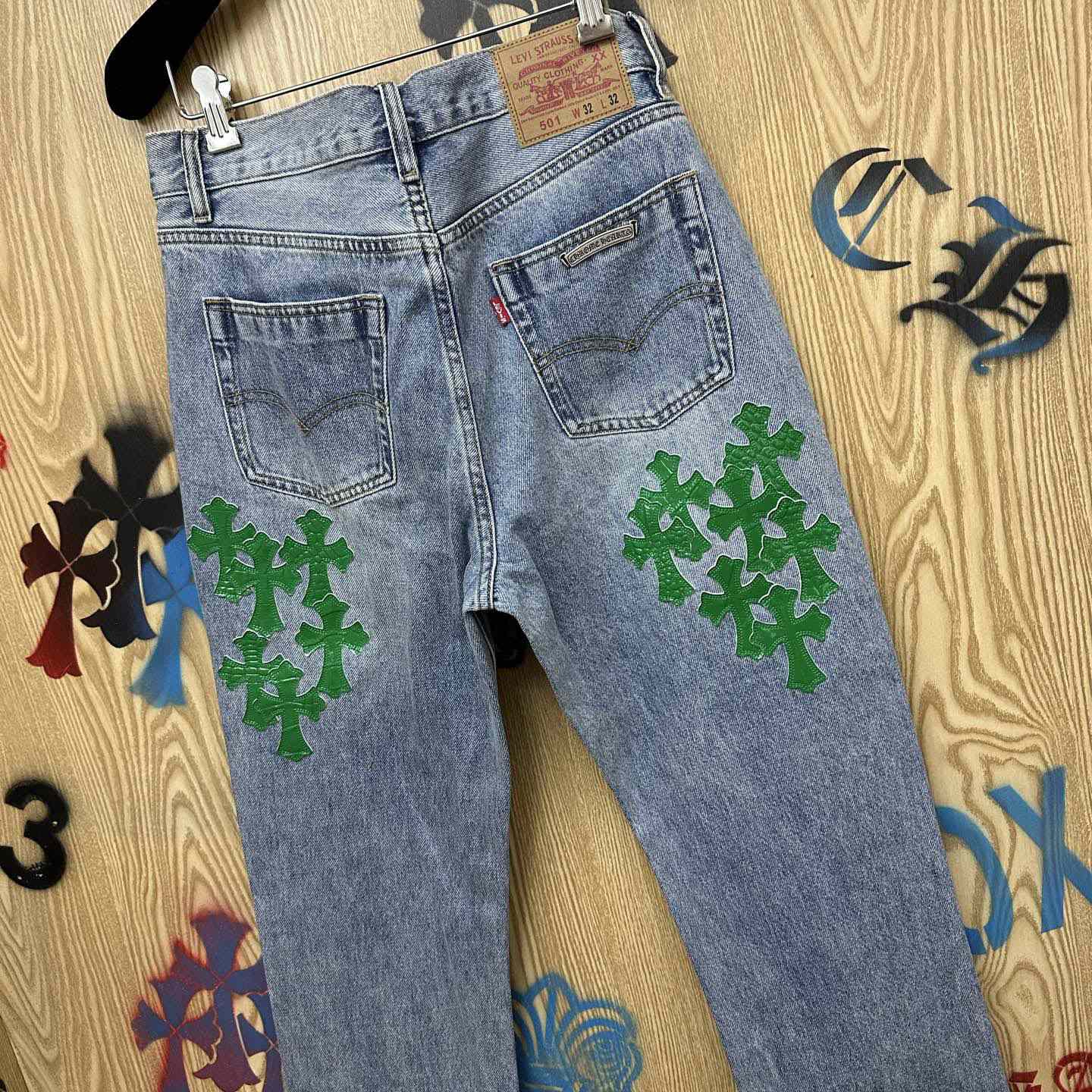 Chrome Hearts  Jeans  - DesignerGu