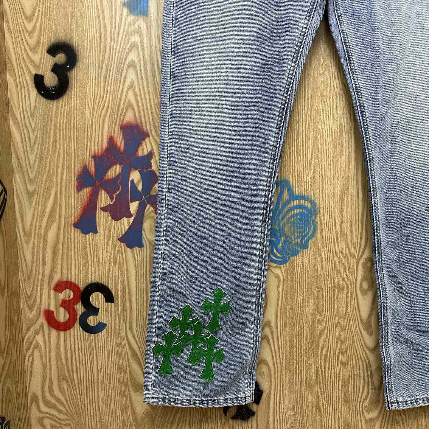 Chrome Hearts  Jeans  - DesignerGu