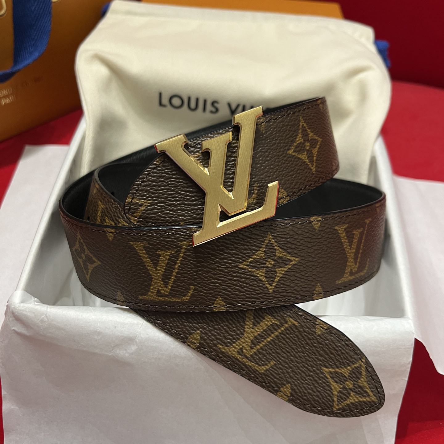Louis Vuitton  35mm Reversible Belt - DesignerGu