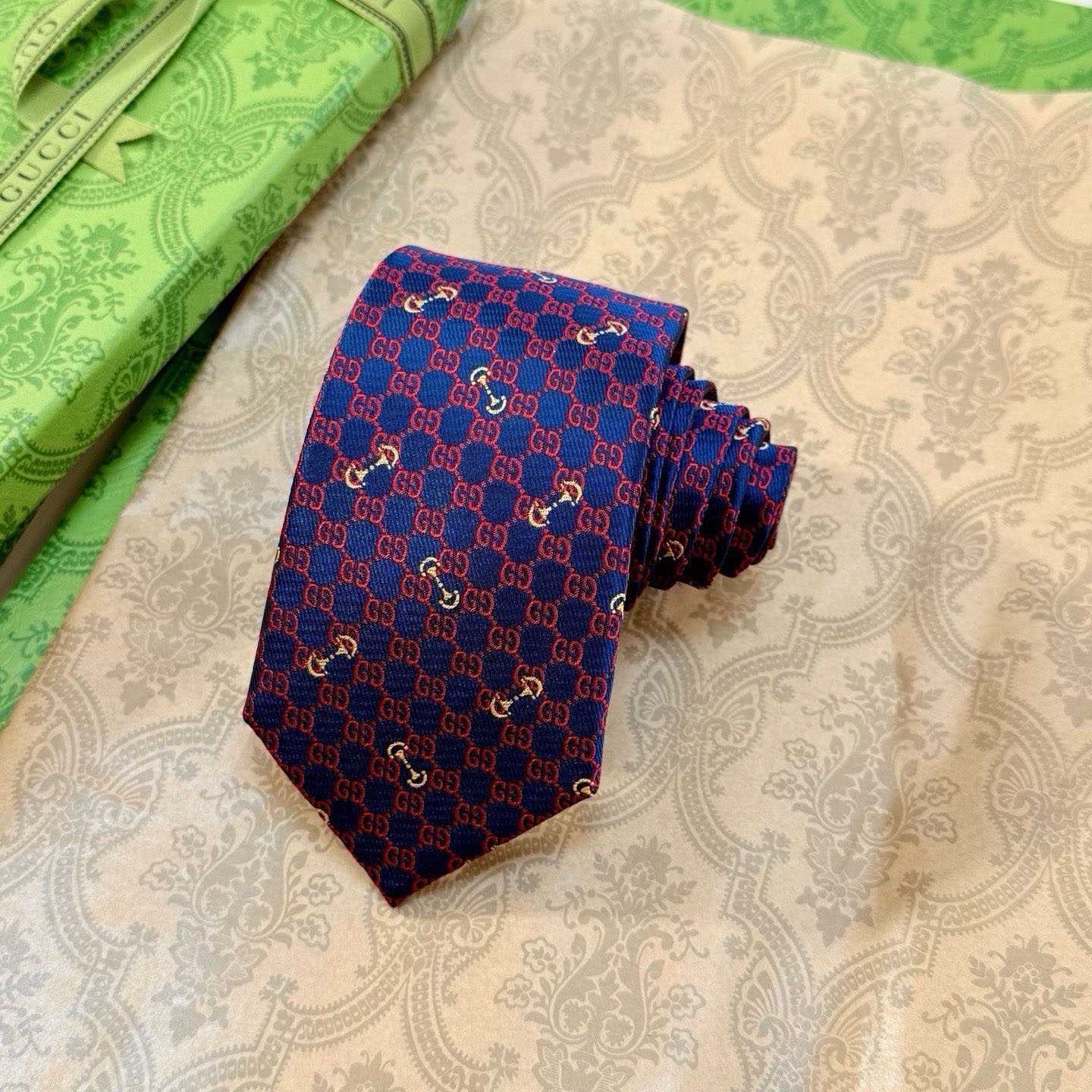 Gucci GG Silk Jacquard Tie - DesignerGu