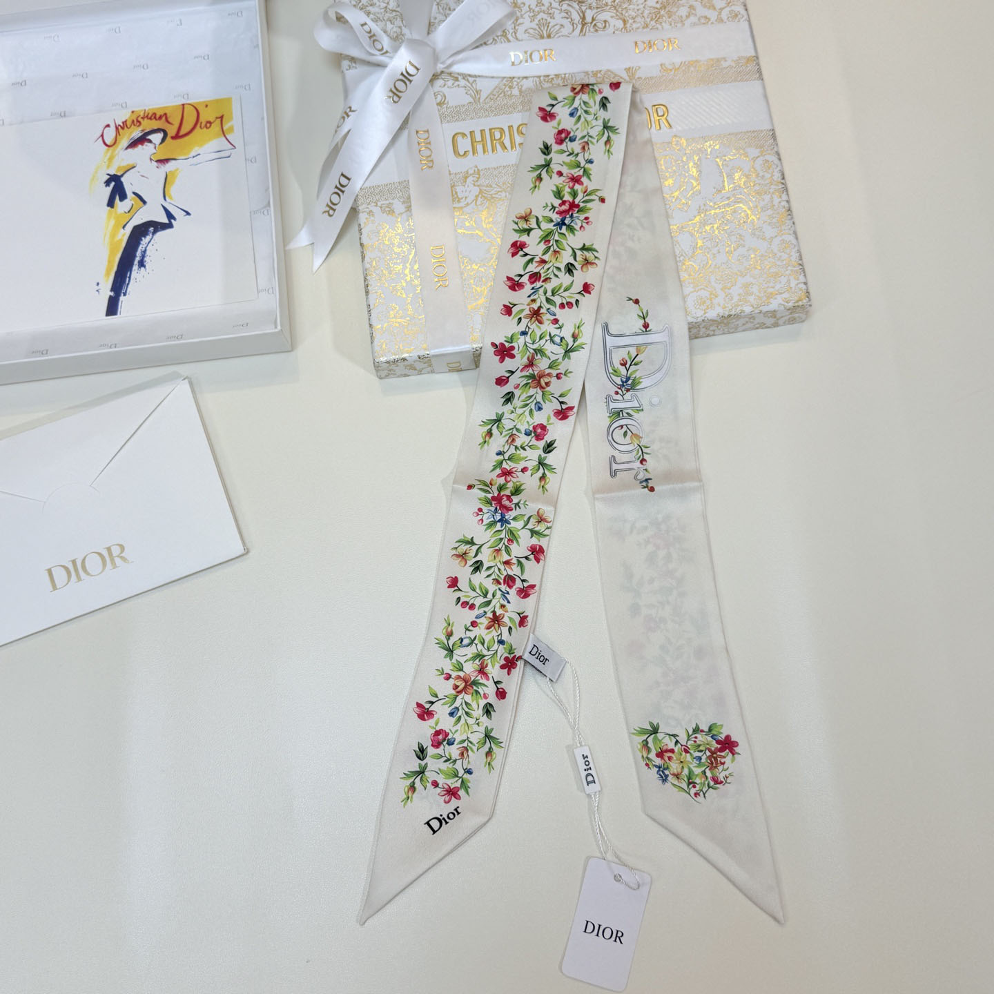 Dior Dioramour Floral Heart Mitzah Scarf - DesignerGu