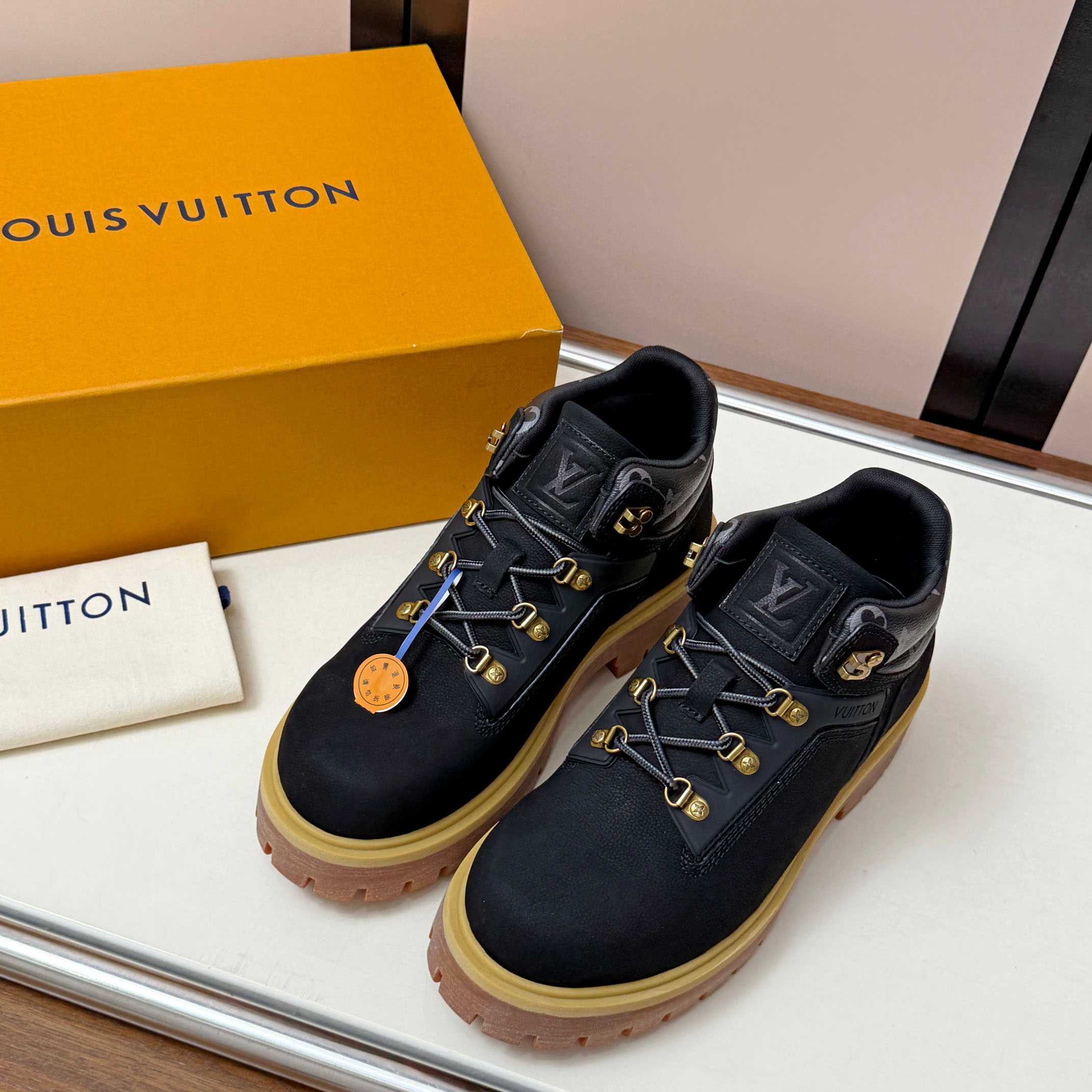 Louis Vuitton LV Remix Ankle Boot  - DesignerGu