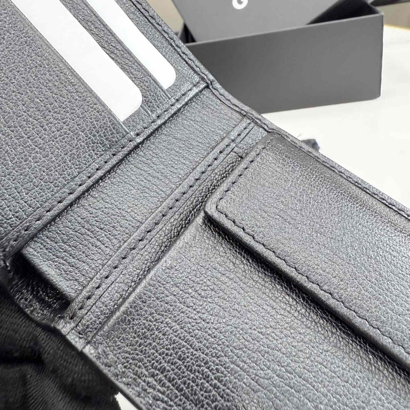Gucci Bi-fold Wallet With Web Card Slots - DesignerGu